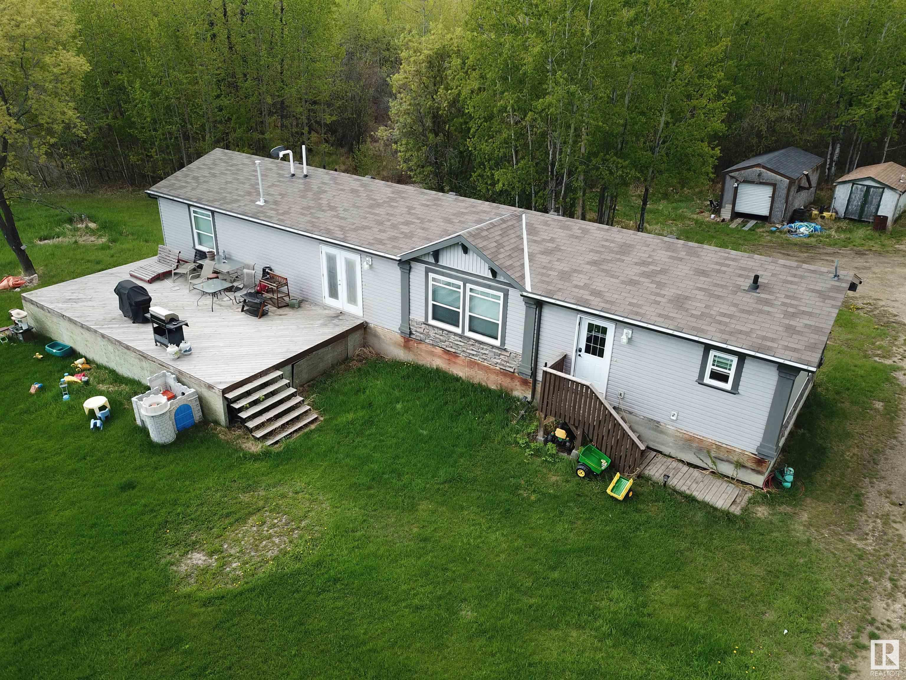     9119 HWY 18 , Rural Lac Ste. Anne County,  ,T0E 0J0 ;  Listing Number: MLS E4419632