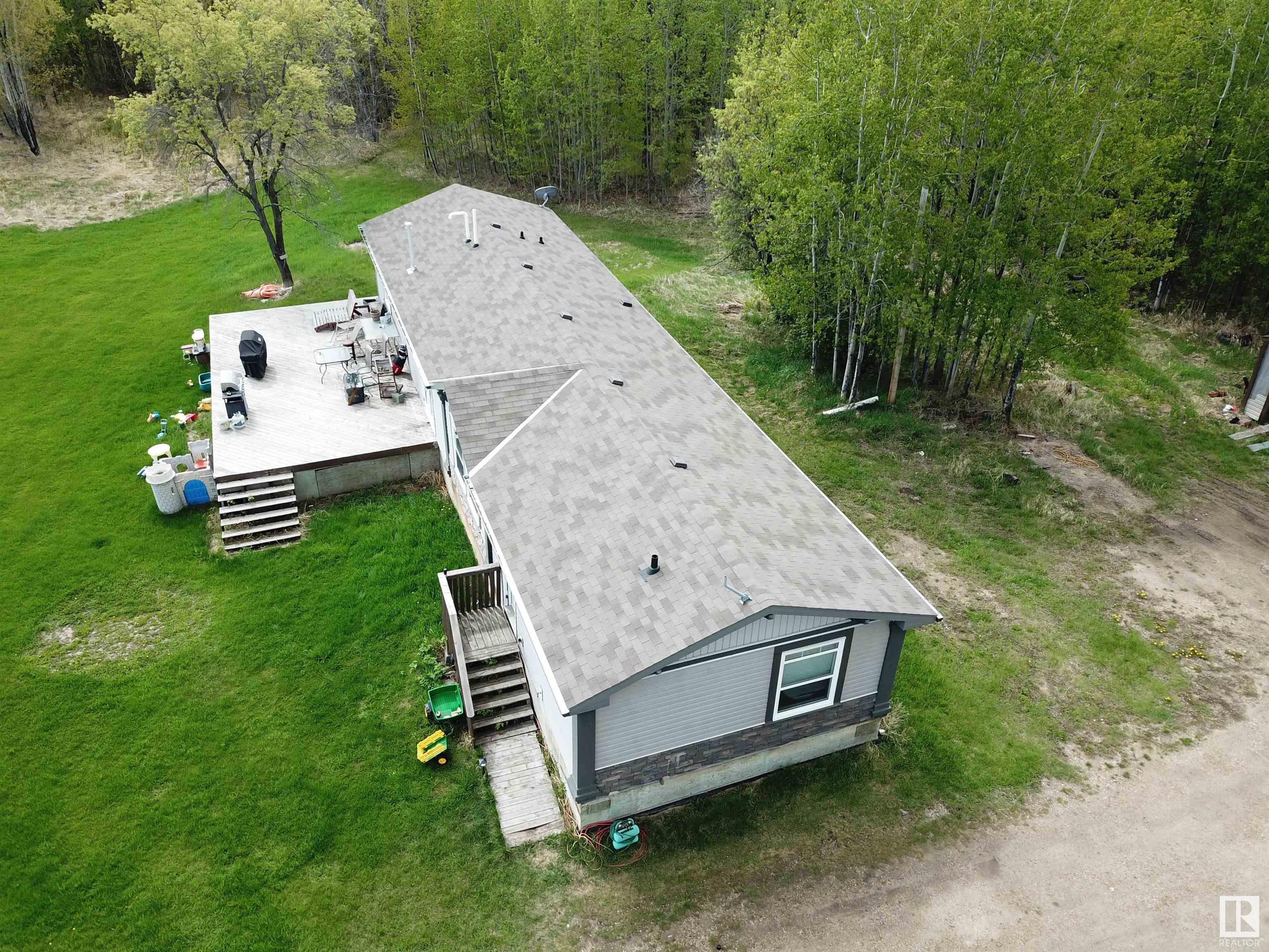      9119 HWY 18 , Rural Lac Ste. Anne County,  ,T0E 0J0 ;  Listing Number: MLS E4419632