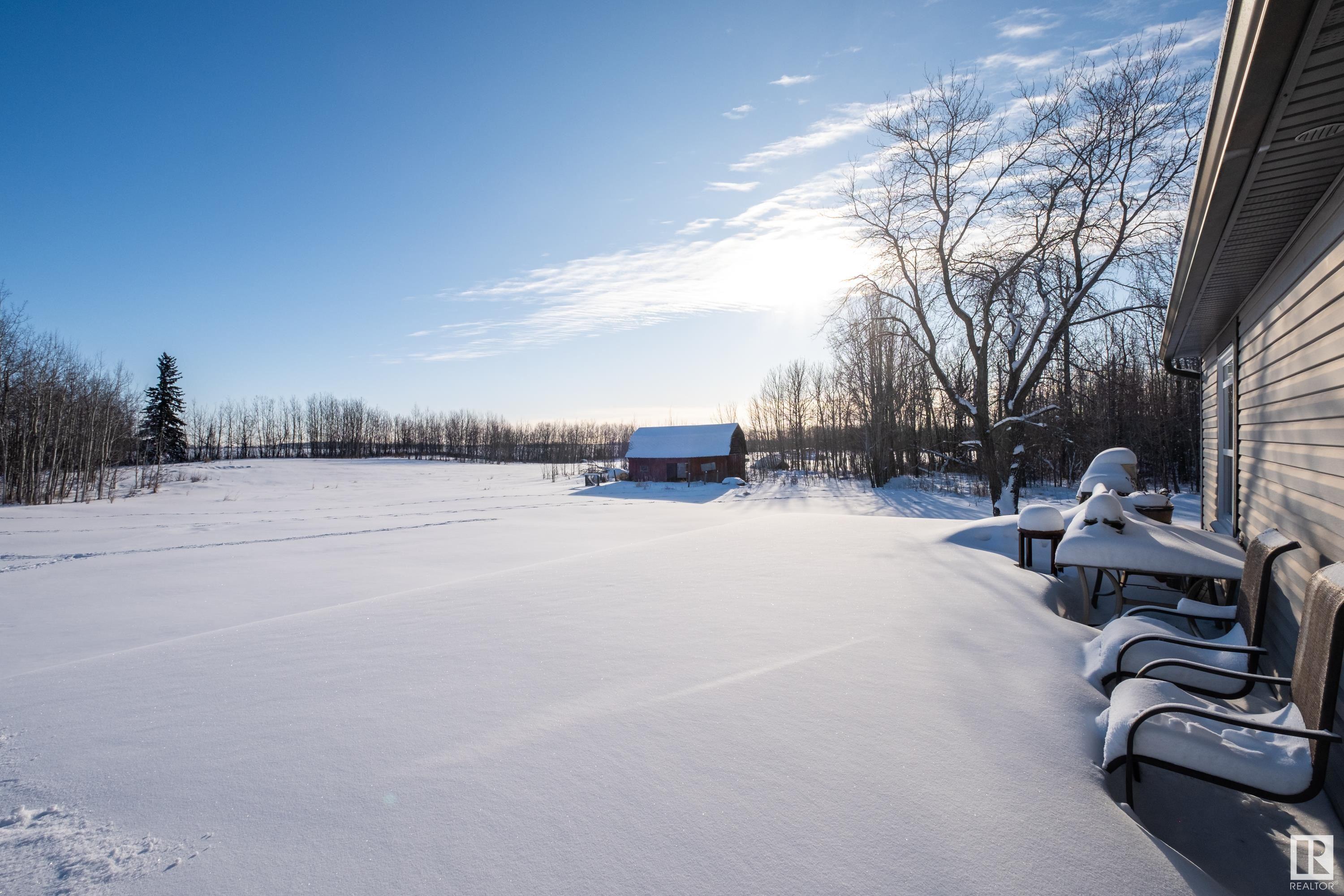      9119 HWY 18 , Rural Lac Ste. Anne County,  ,T0E 0J0 ;  Listing Number: MLS E4419632