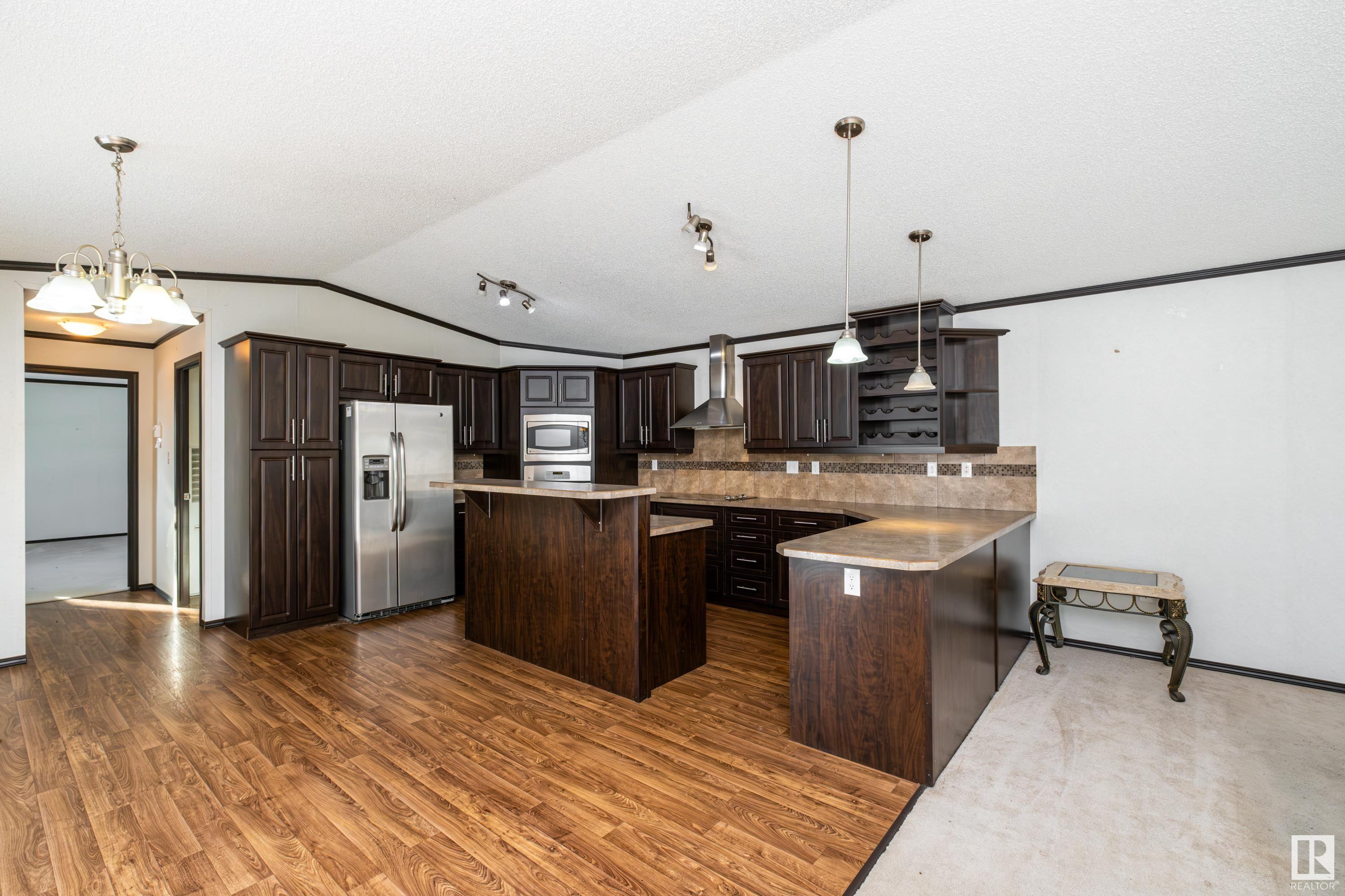      9119 HWY 18 , Rural Lac Ste. Anne County,  ,T0E 0J0 ;  Listing Number: MLS E4419632