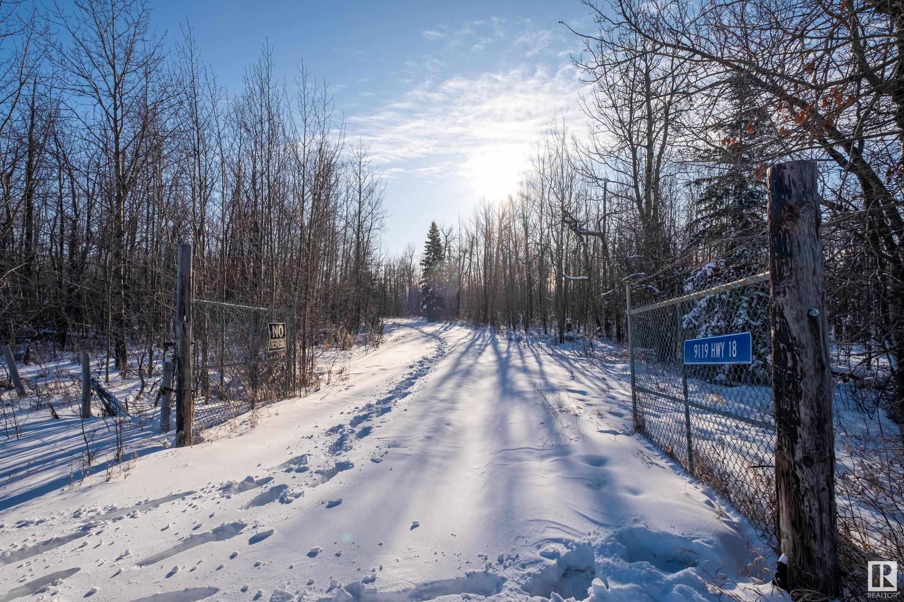      9119 HWY 18 , Rural Lac Ste. Anne County,  ,T0E 0J0 ;  Listing Number: MLS E4419632