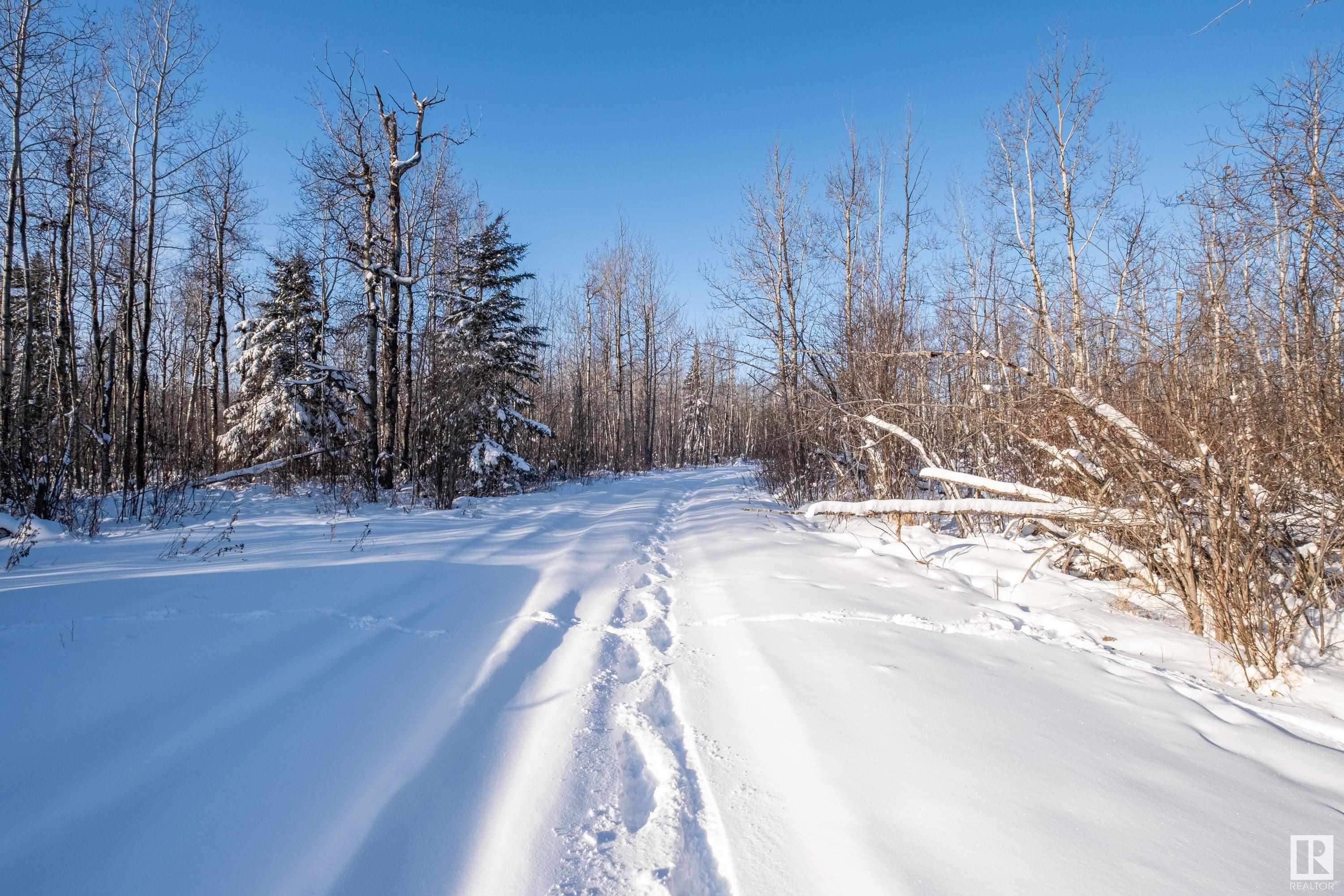      9119 HWY 18 , Rural Lac Ste. Anne County,  ,T0E 0J0 ;  Listing Number: MLS E4419632