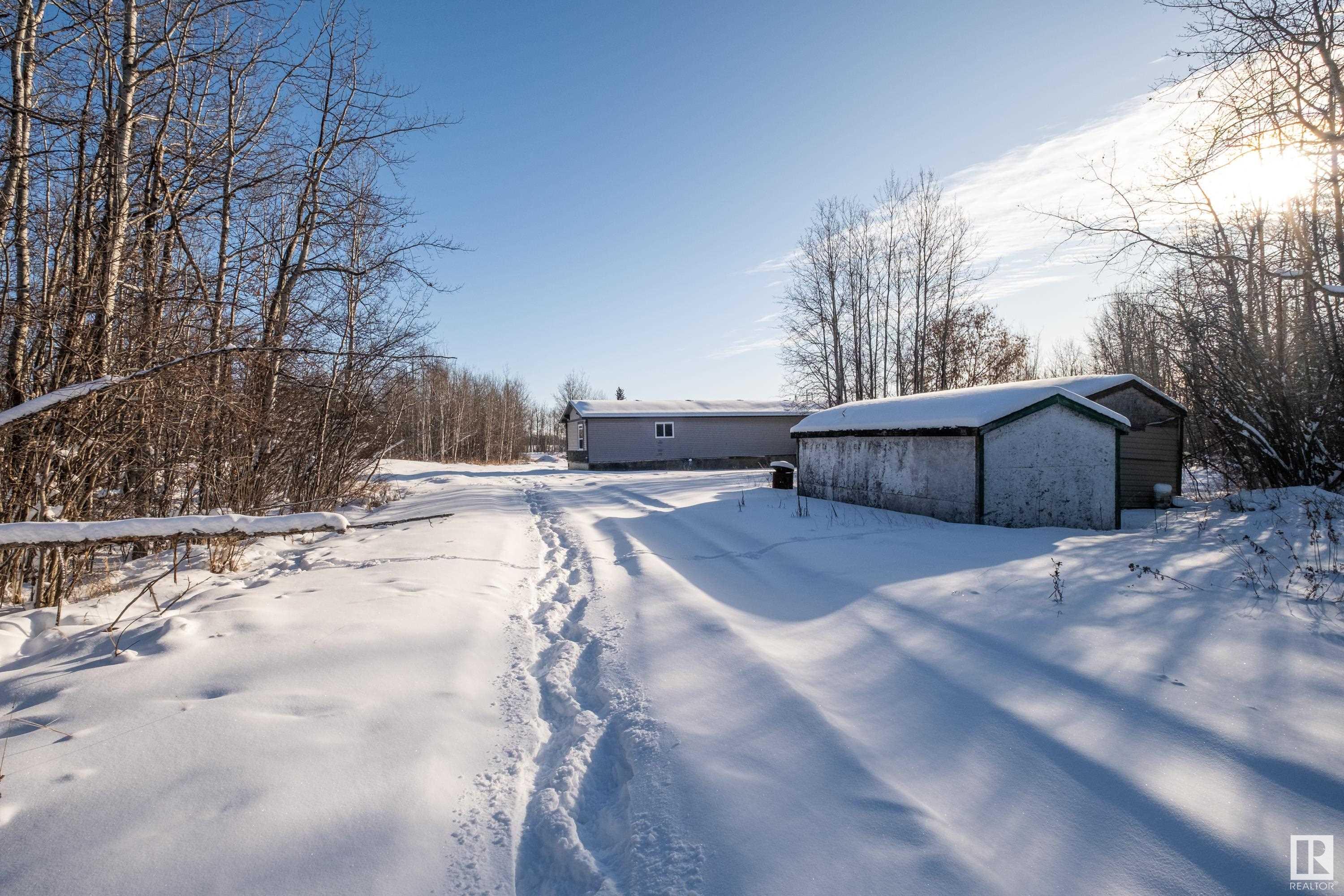      9119 HWY 18 , Rural Lac Ste. Anne County,  ,T0E 0J0 ;  Listing Number: MLS E4419632