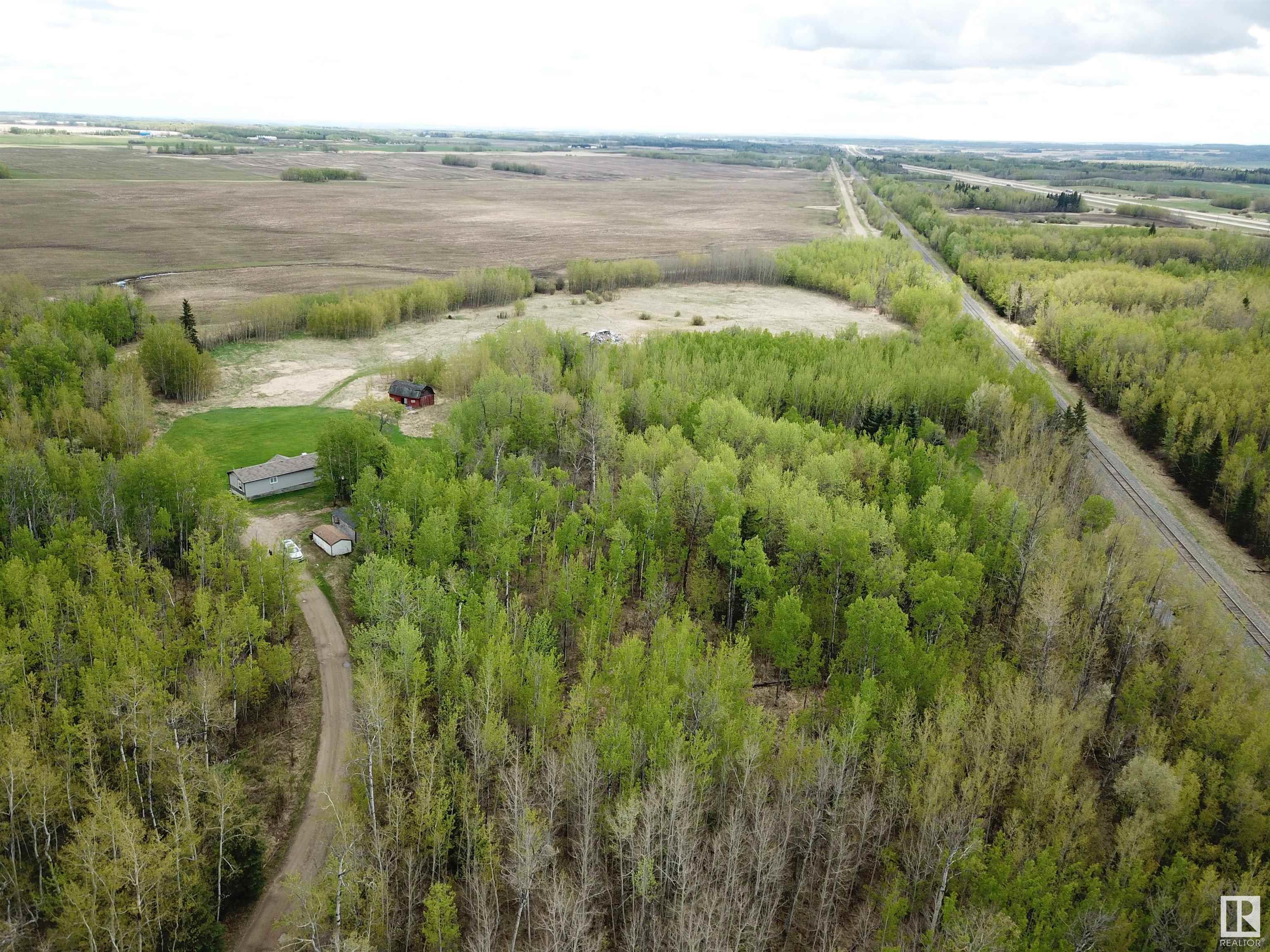      9119 HWY 18 , Rural Lac Ste. Anne County,  ,T0E 0J0 ;  Listing Number: MLS E4419632