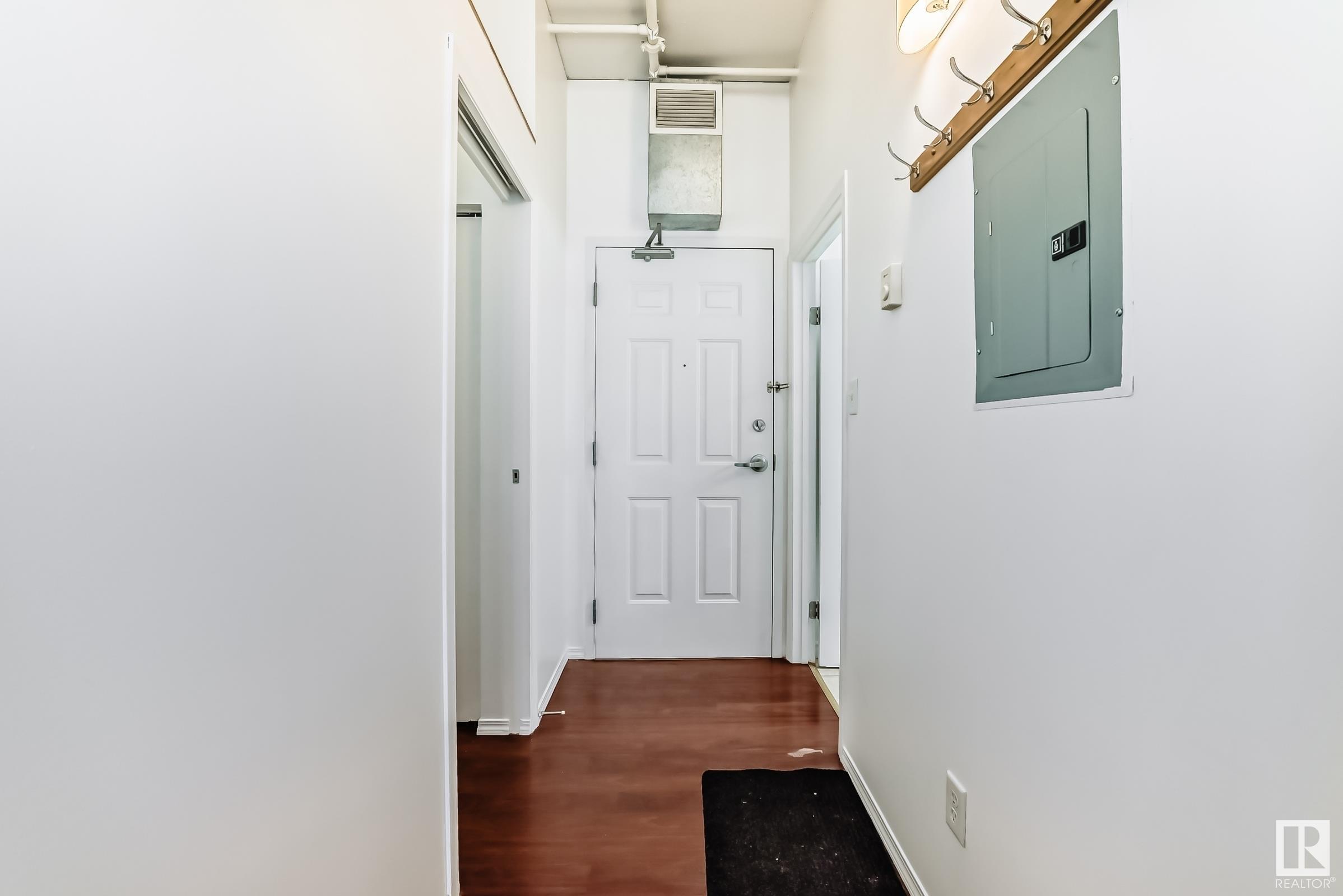      #1404 10024 JASPER AV NW , Edmonton,  ,T5J 1R9 ;  Listing Number: MLS E4419633