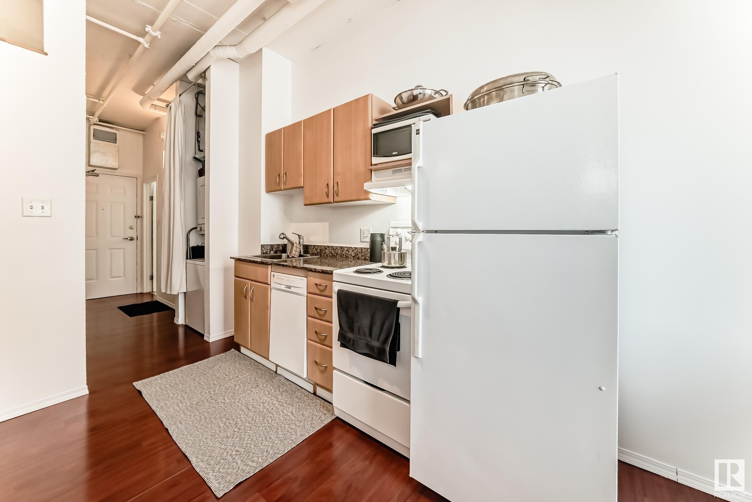      #1404 10024 JASPER AV NW , Edmonton,  ,T5J 1R9 ;  Listing Number: MLS E4419633