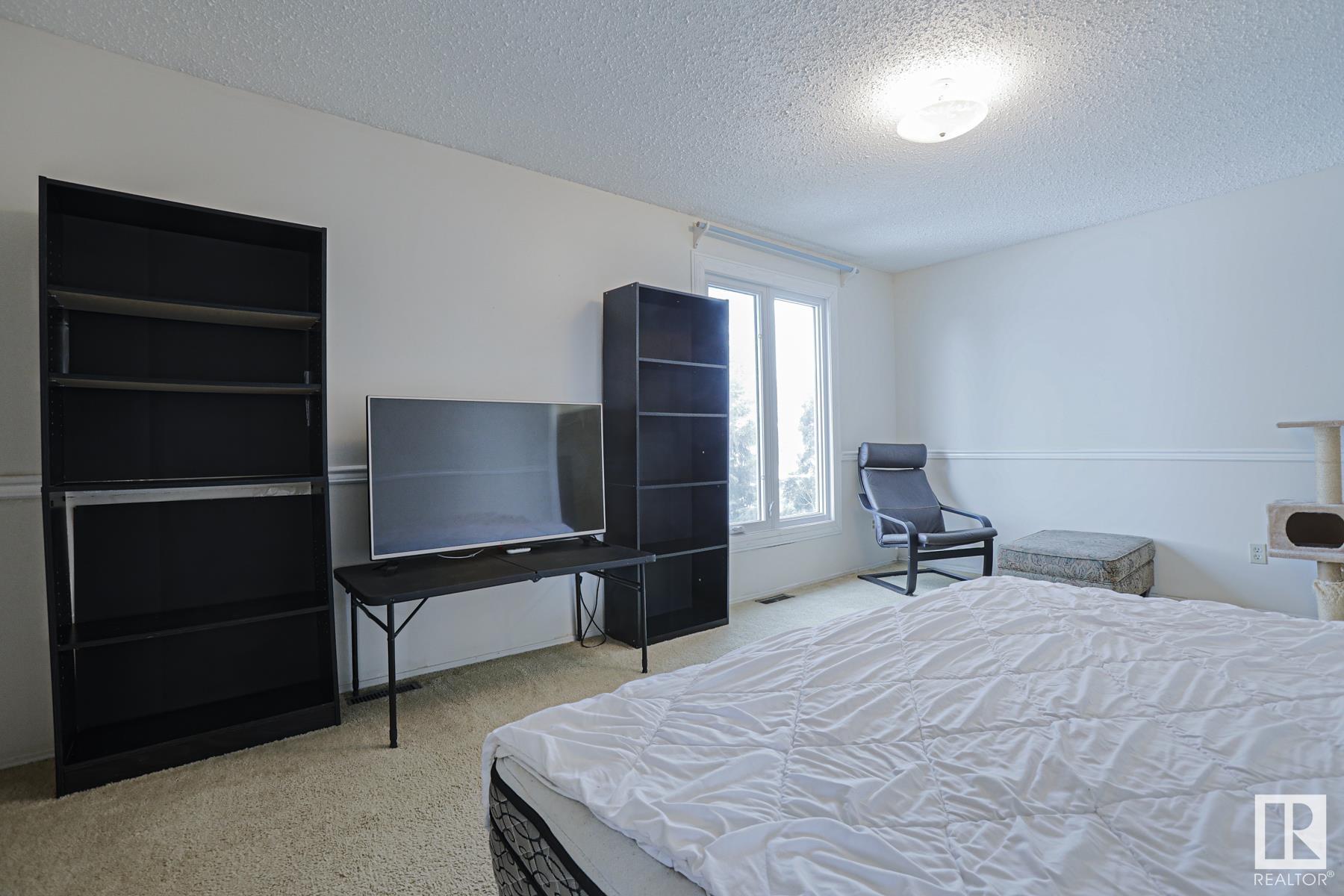      80 WARWICK RD NW , Edmonton,  ,T5X 4P8 ;  Listing Number: MLS E4419635