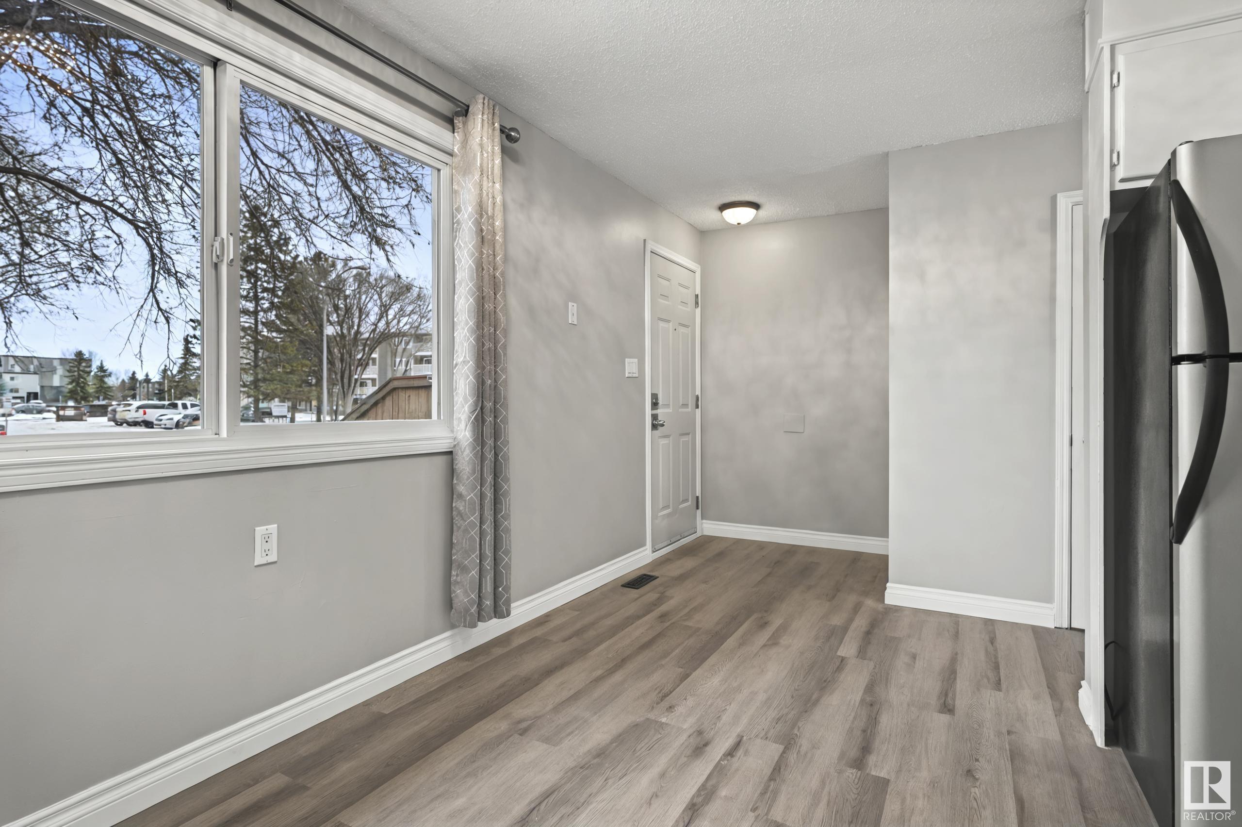      18349 93 AV NW , Edmonton,  ,T5T 1V2 ;  Listing Number: MLS E4419636