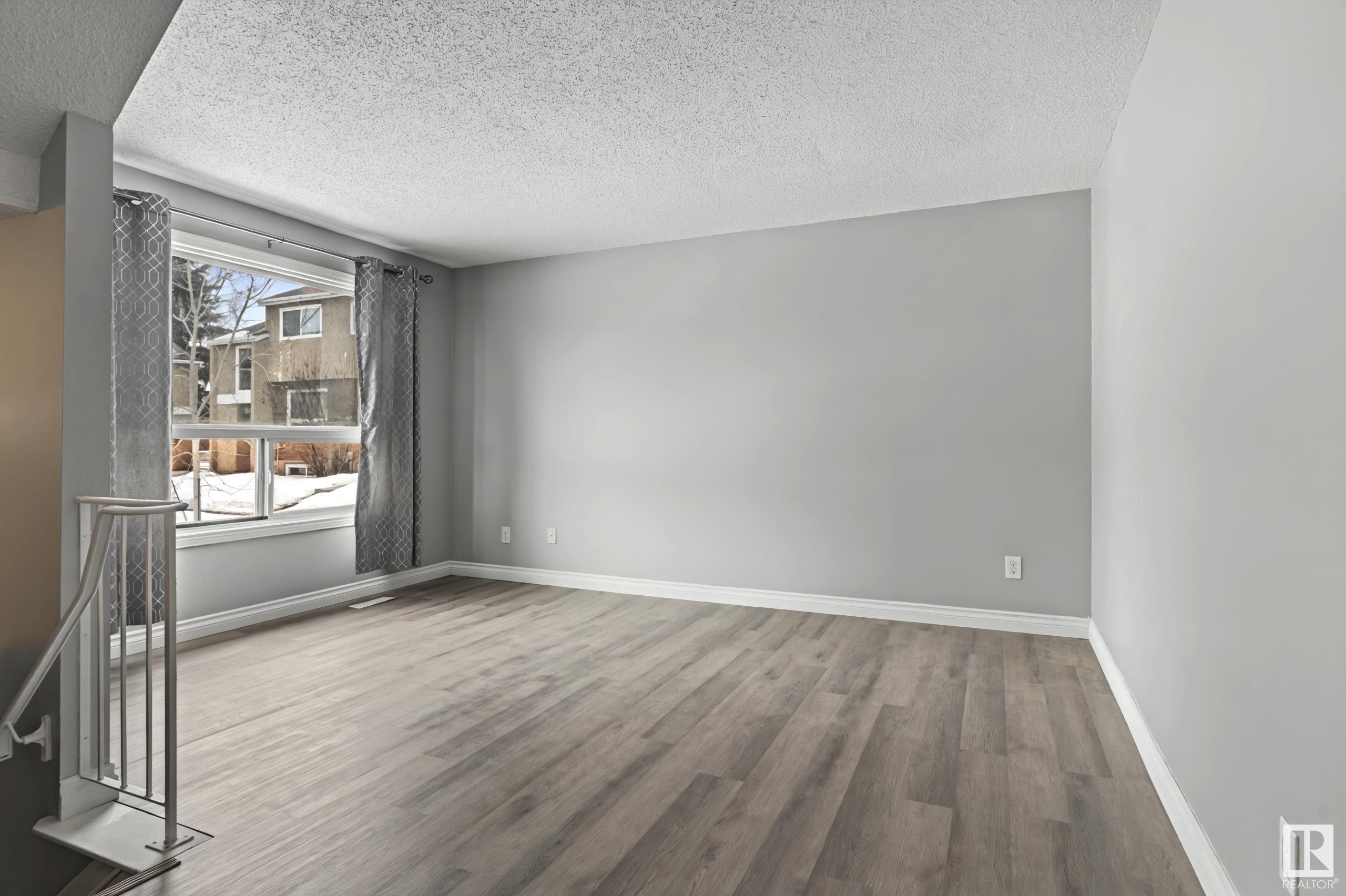      18349 93 AV NW , Edmonton,  ,T5T 1V2 ;  Listing Number: MLS E4419636