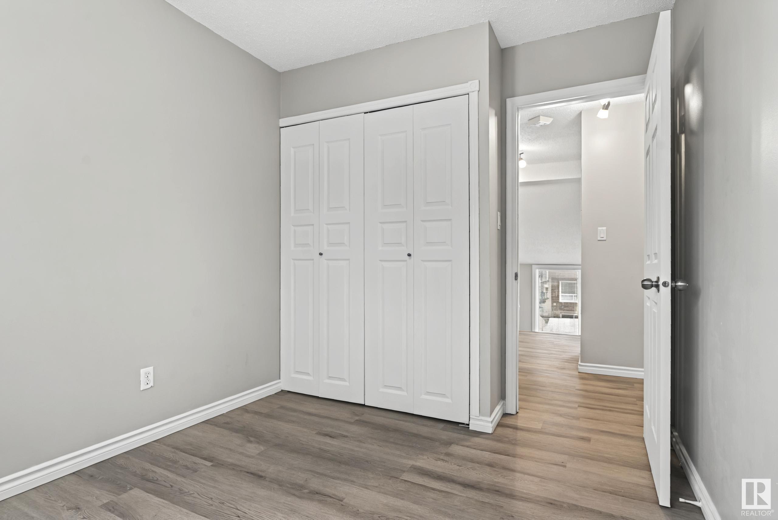      18349 93 AV NW , Edmonton,  ,T5T 1V2 ;  Listing Number: MLS E4419636