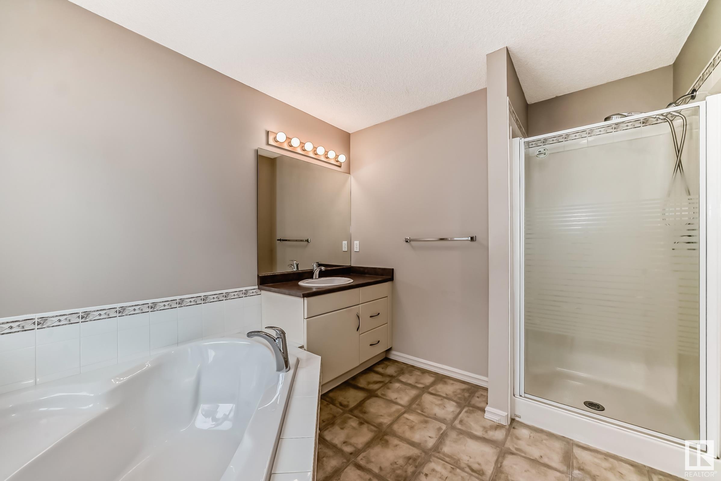      2080 Brennan CR NW NW , Edmonton,  ,T5T 6M3 ;  Listing Number: MLS E4419640