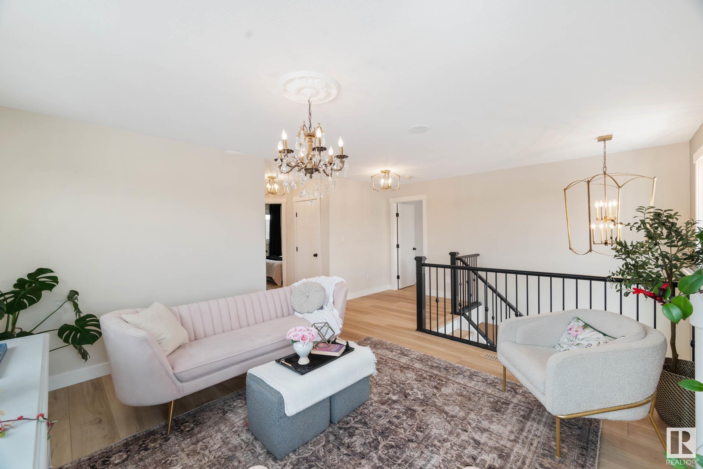      3104 WINSPEAR CR SW , Edmonton,  ,T6X 1P3 ;  Listing Number: MLS E4419645