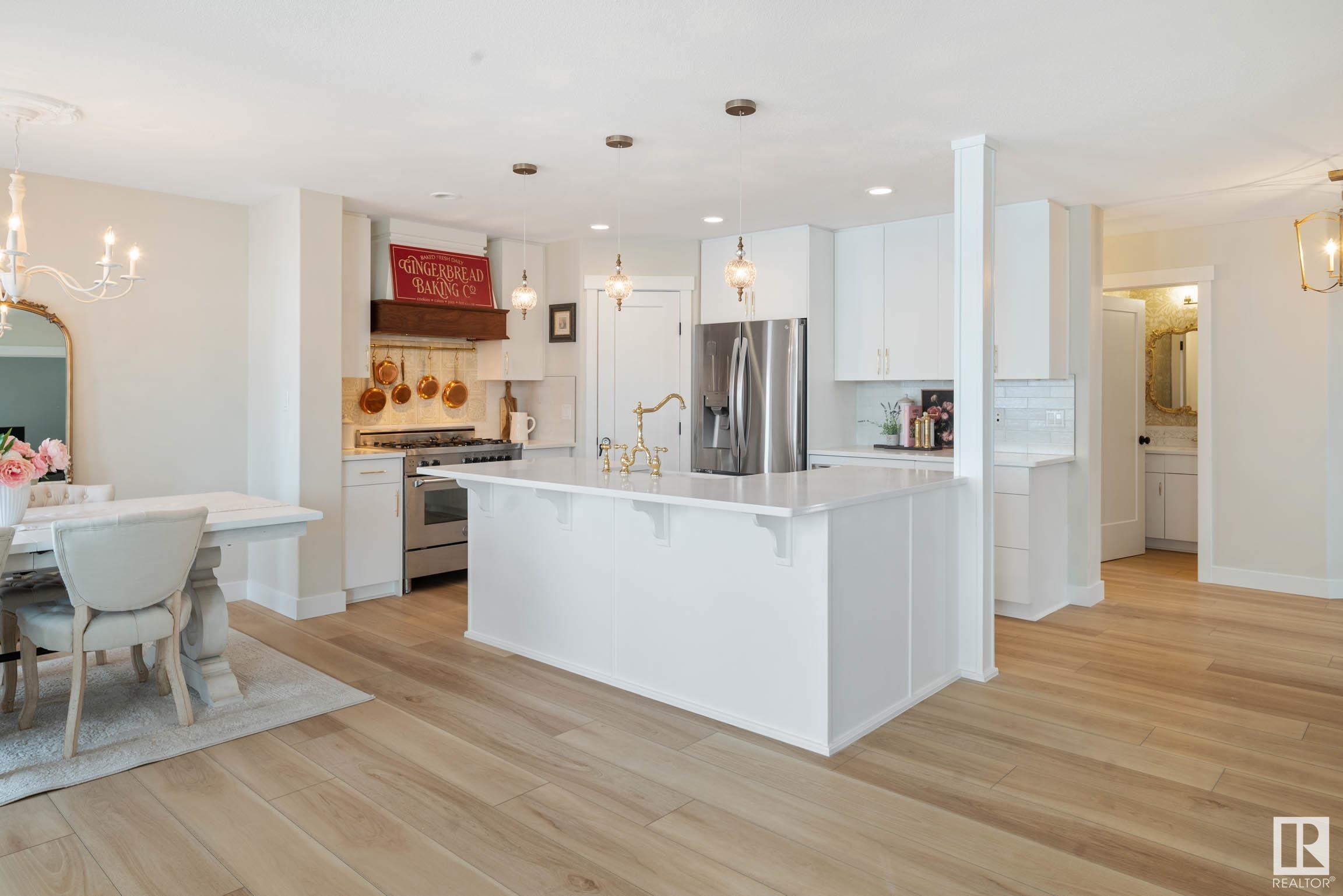      3104 WINSPEAR CR SW , Edmonton,  ,T6X 1P3 ;  Listing Number: MLS E4419645