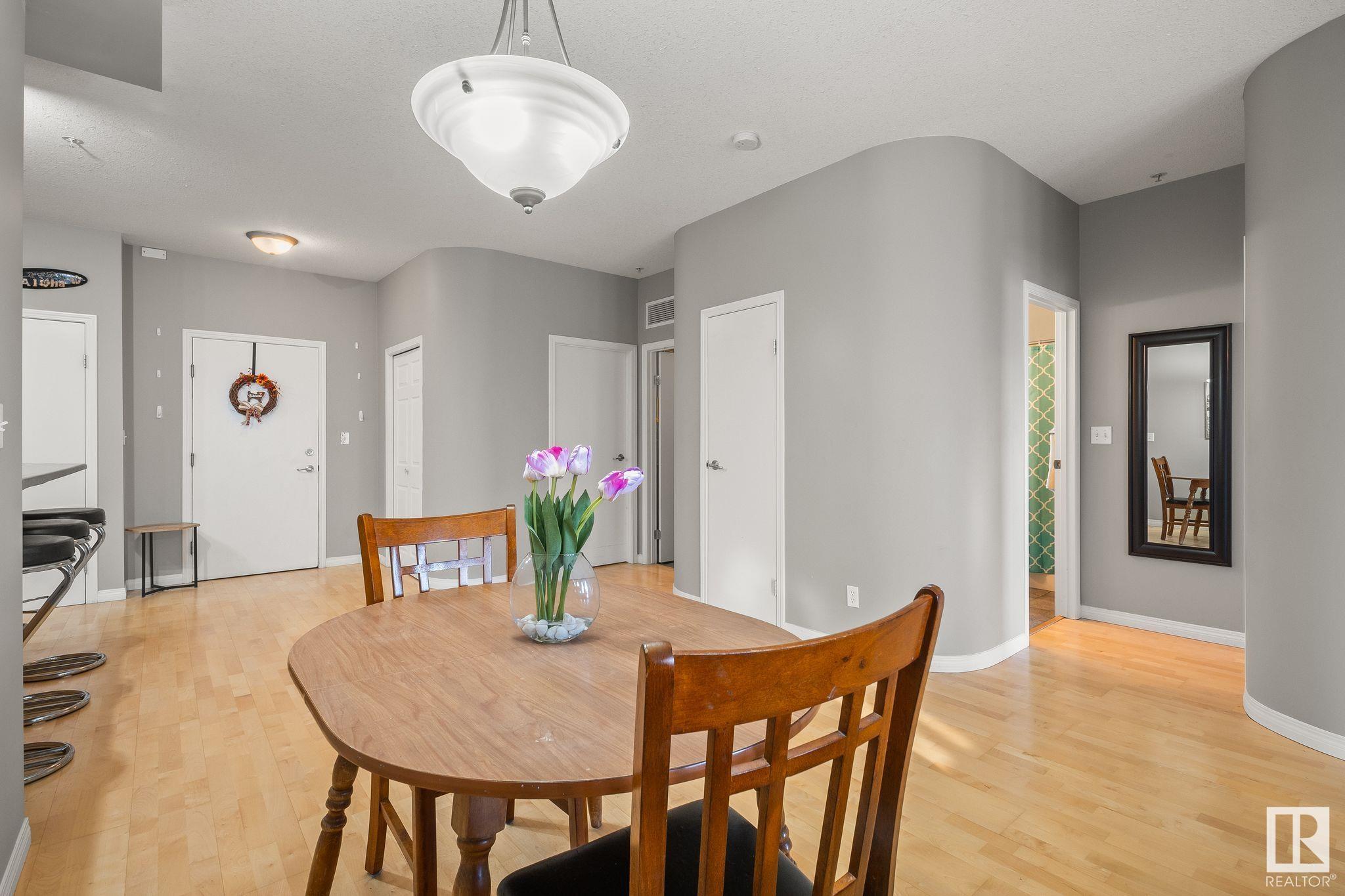     #323 4304 139 AV NW , Edmonton,  ,T5Y 0H6 ;  Listing Number: MLS E4419646