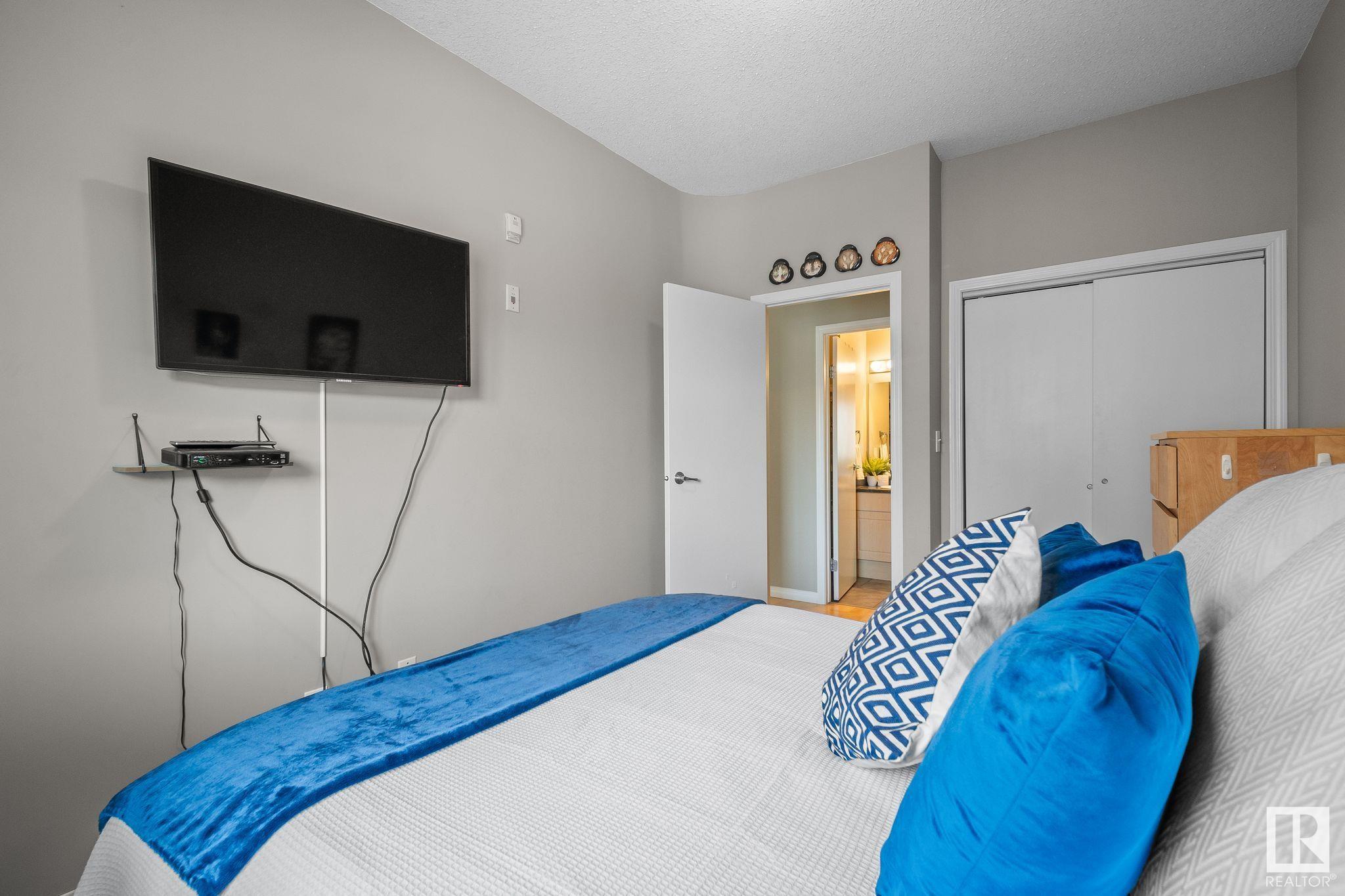      #323 4304 139 AV NW , Edmonton,  ,T5Y 0H6 ;  Listing Number: MLS E4419646