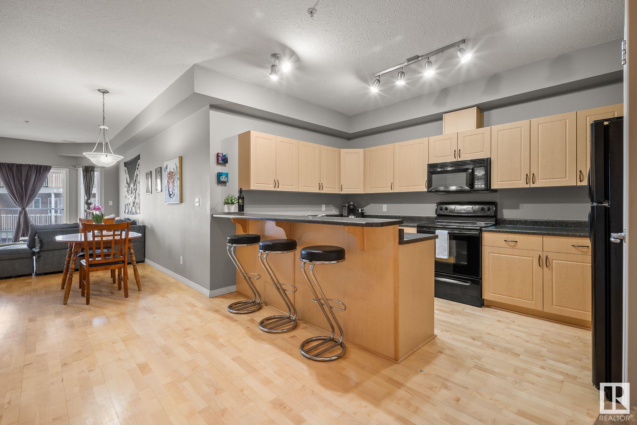      #323 4304 139 AV NW , Edmonton,  ,T5Y 0H6 ;  Listing Number: MLS E4419646