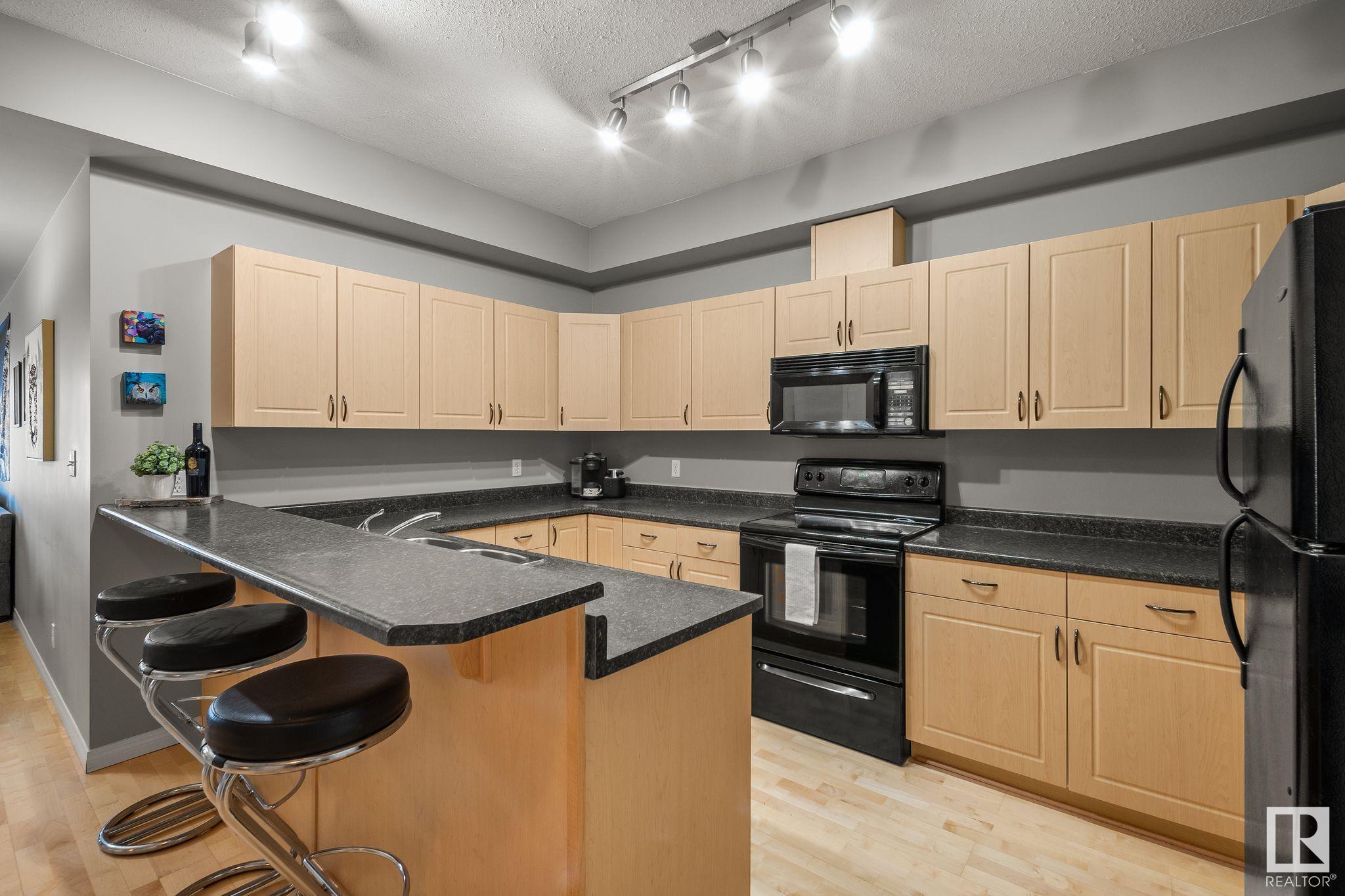      #323 4304 139 AV NW , Edmonton,  ,T5Y 0H6 ;  Listing Number: MLS E4419646