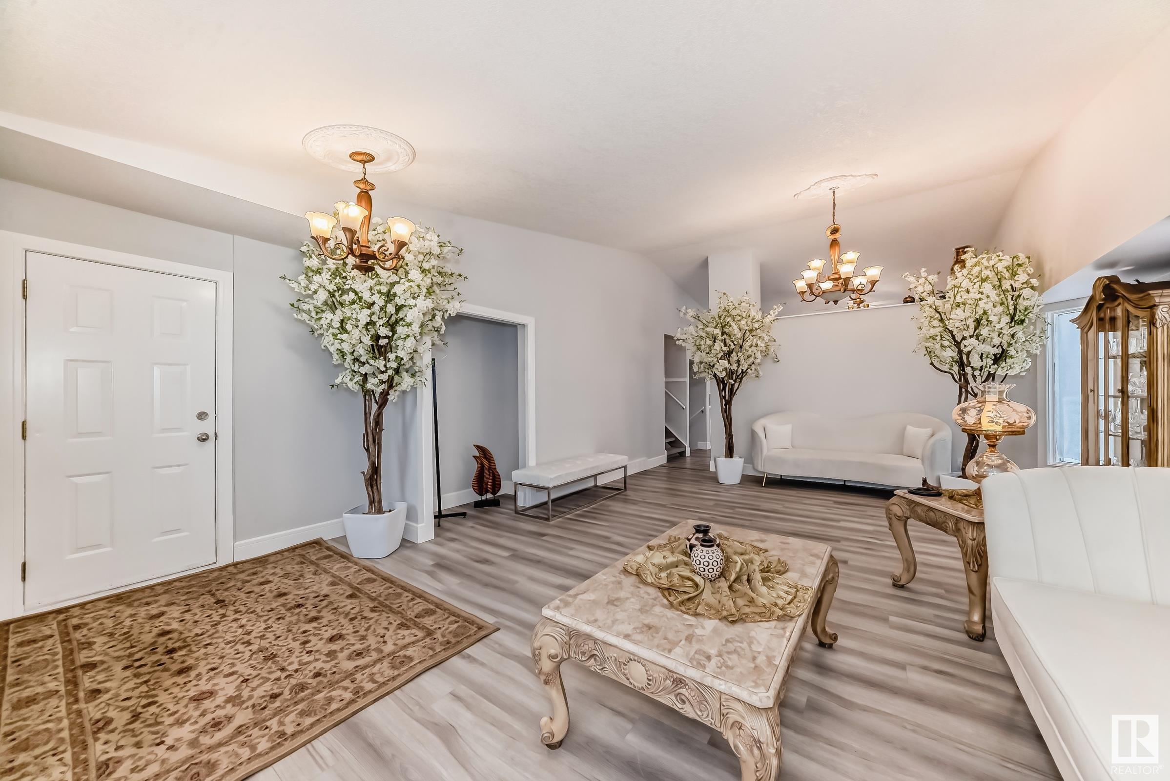      10735 BEAUMARIS RD NW , Edmonton,  ,T5X 5P1 ;  Listing Number: MLS E4419647