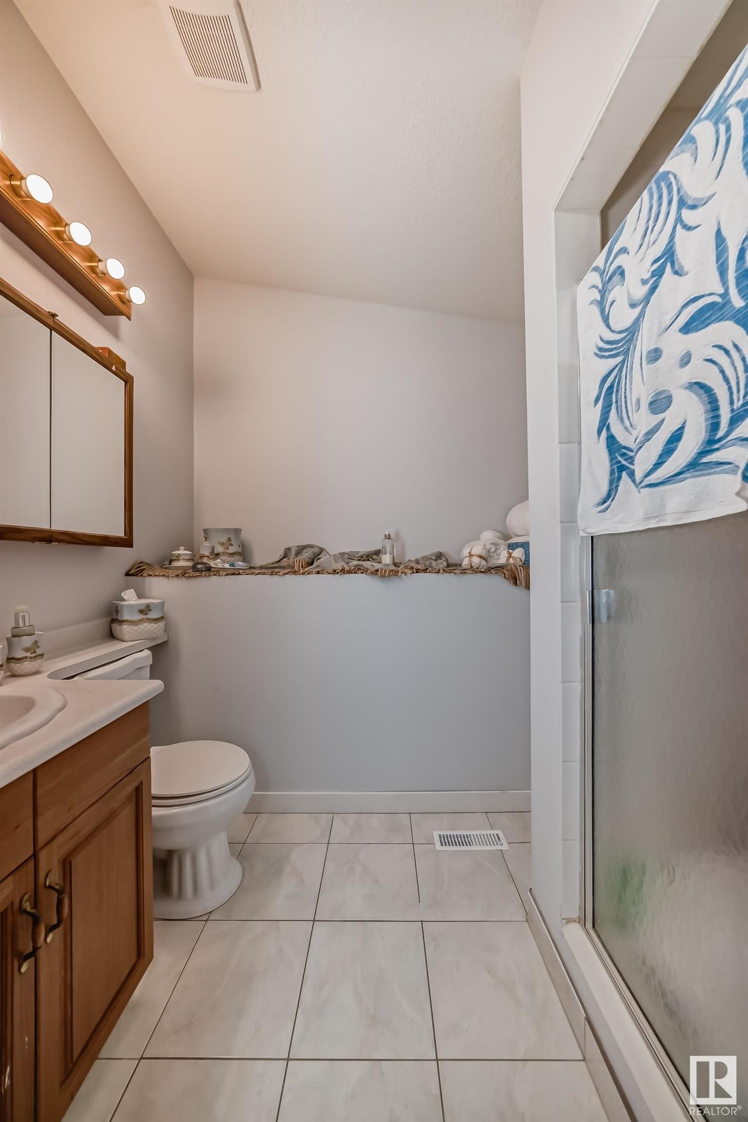      10735 BEAUMARIS RD NW , Edmonton,  ,T5X 5P1 ;  Listing Number: MLS E4419647