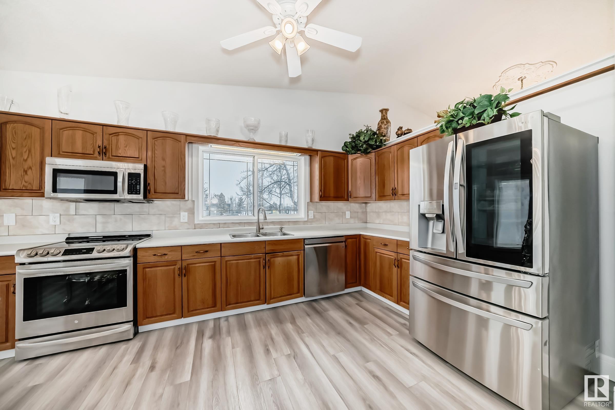      10735 BEAUMARIS RD NW , Edmonton,  ,T5X 5P1 ;  Listing Number: MLS E4419647