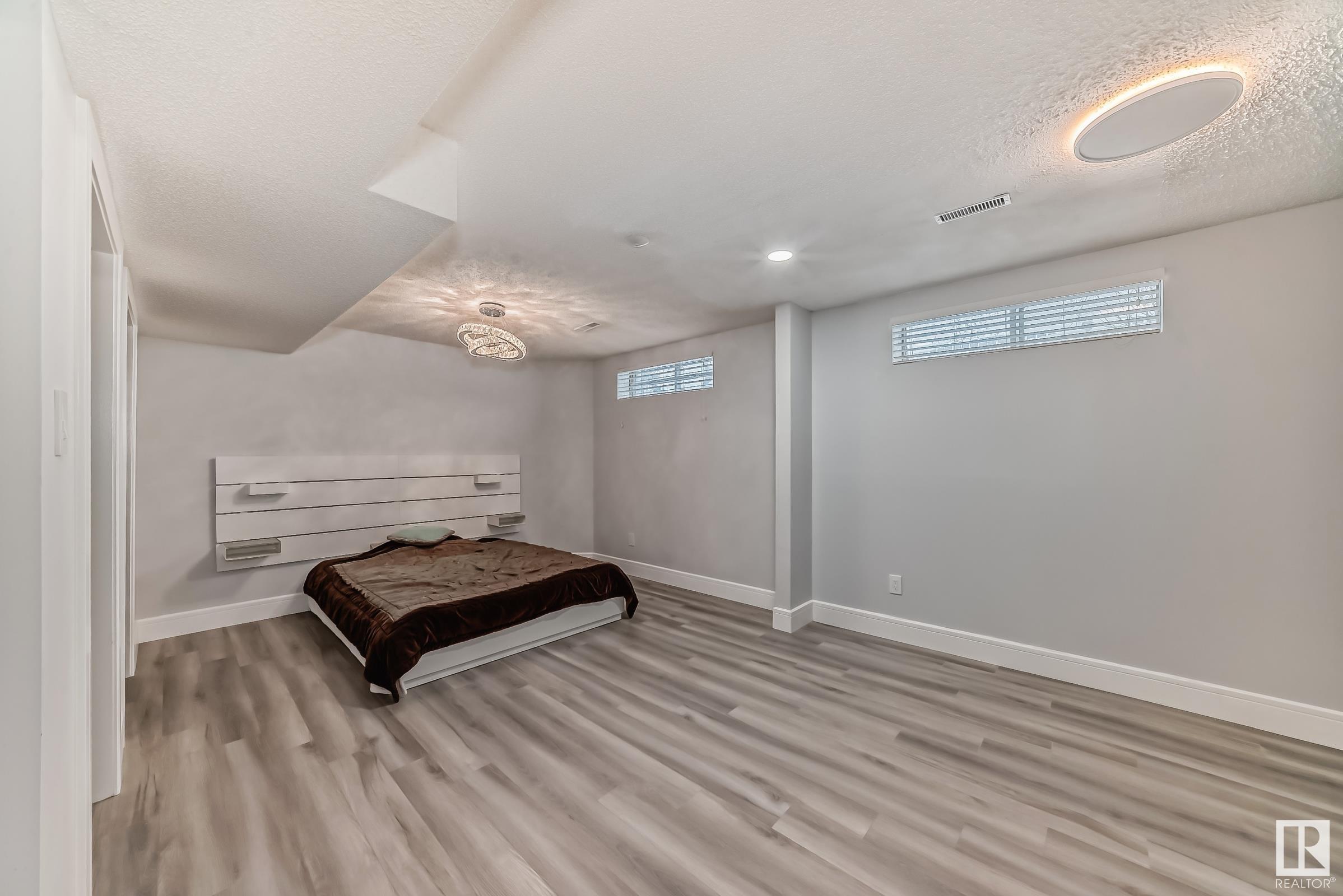     10735 BEAUMARIS RD NW , Edmonton,  ,T5X 5P1 ;  Listing Number: MLS E4419647