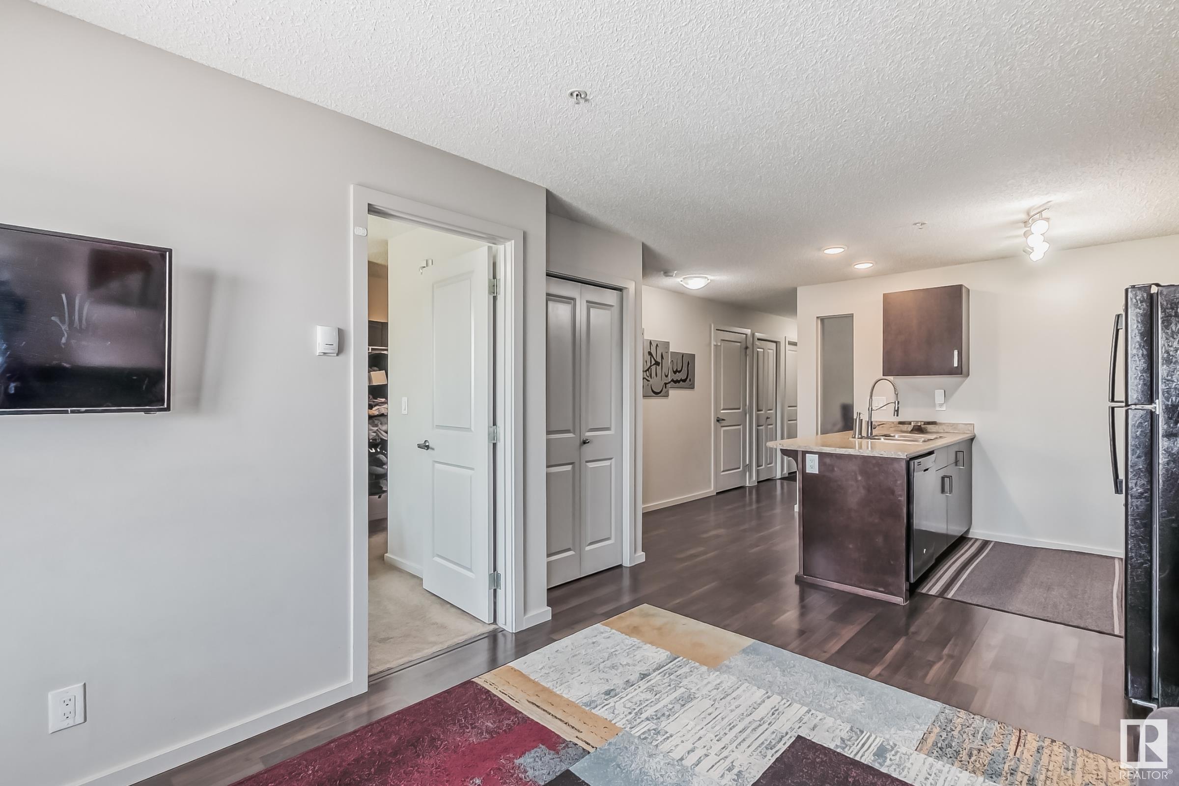      #331 5515 7 AV SW , Edmonton,  ,T6X 2A8 ;  Listing Number: MLS E4419653
