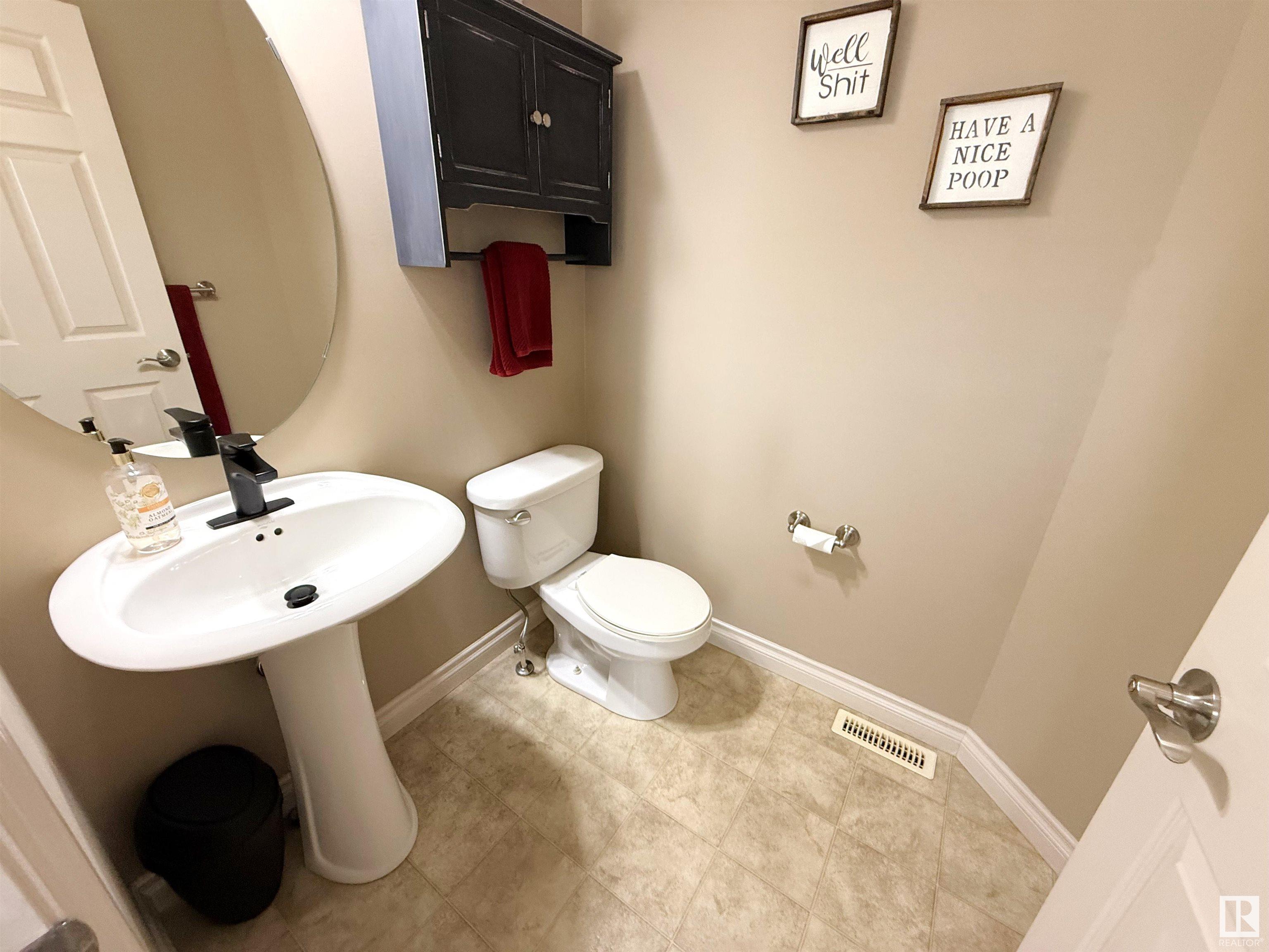      51 SPRUCE VILLAGE DR E , Spruce Grove,  ,T7X 0H1 ;  Listing Number: MLS E4419659