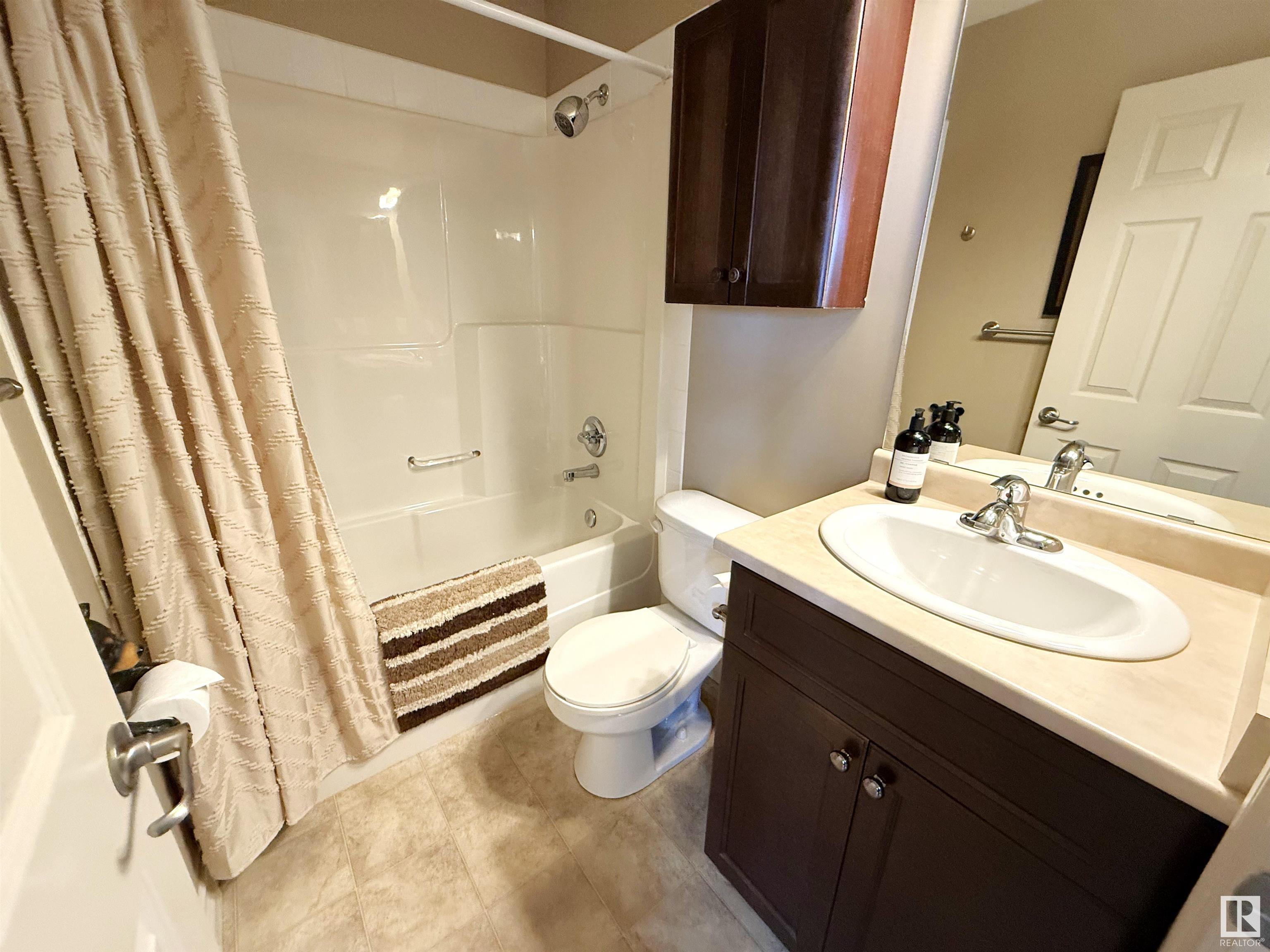      51 SPRUCE VILLAGE DR E , Spruce Grove,  ,T7X 0H1 ;  Listing Number: MLS E4419659