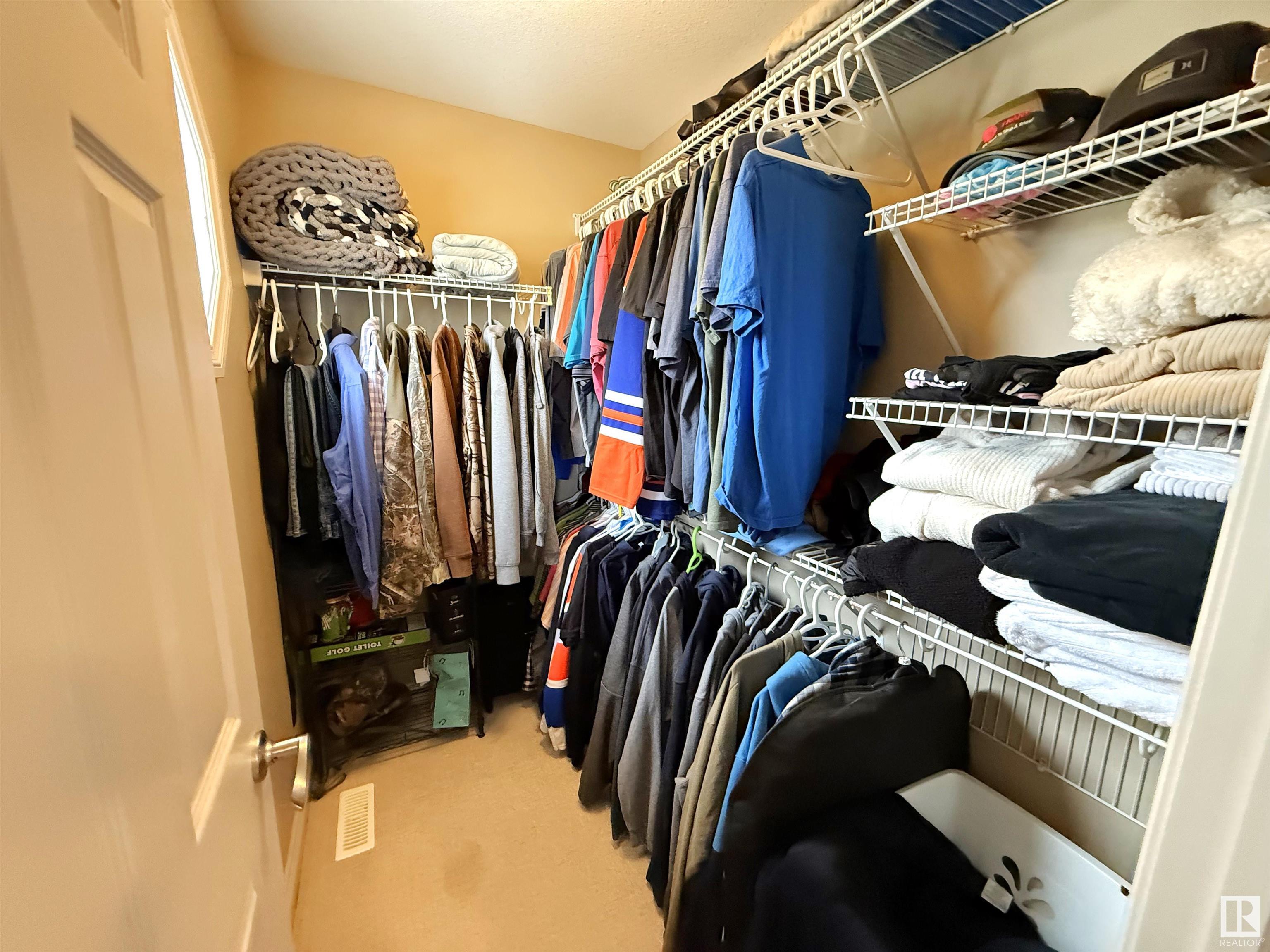     51 SPRUCE VILLAGE DR E , Spruce Grove,  ,T7X 0H1 ;  Listing Number: MLS E4419659