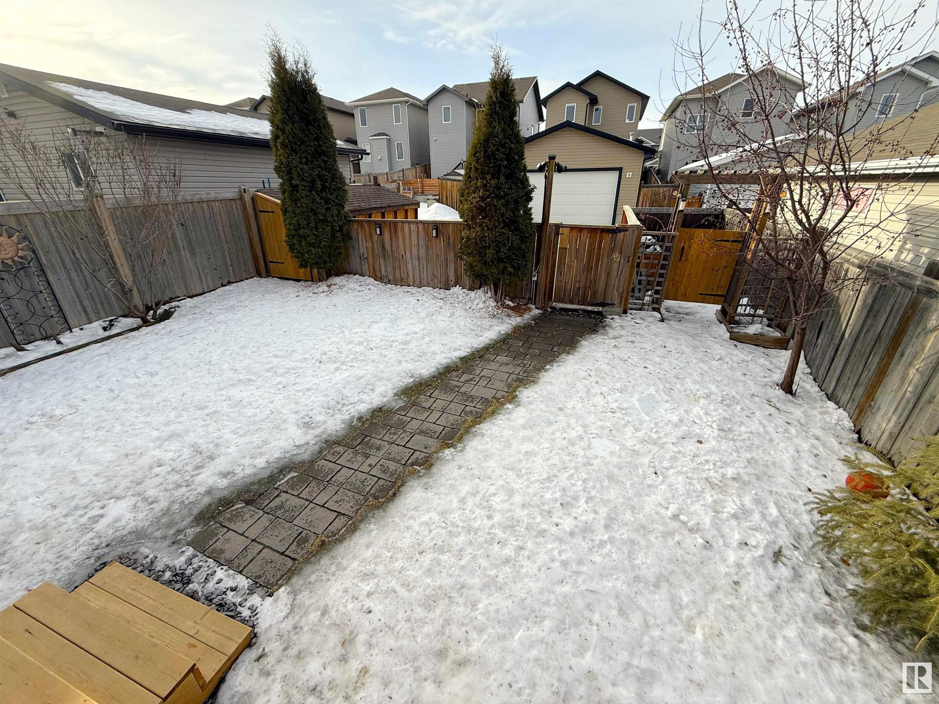      51 SPRUCE VILLAGE DR E , Spruce Grove,  ,T7X 0H1 ;  Listing Number: MLS E4419659