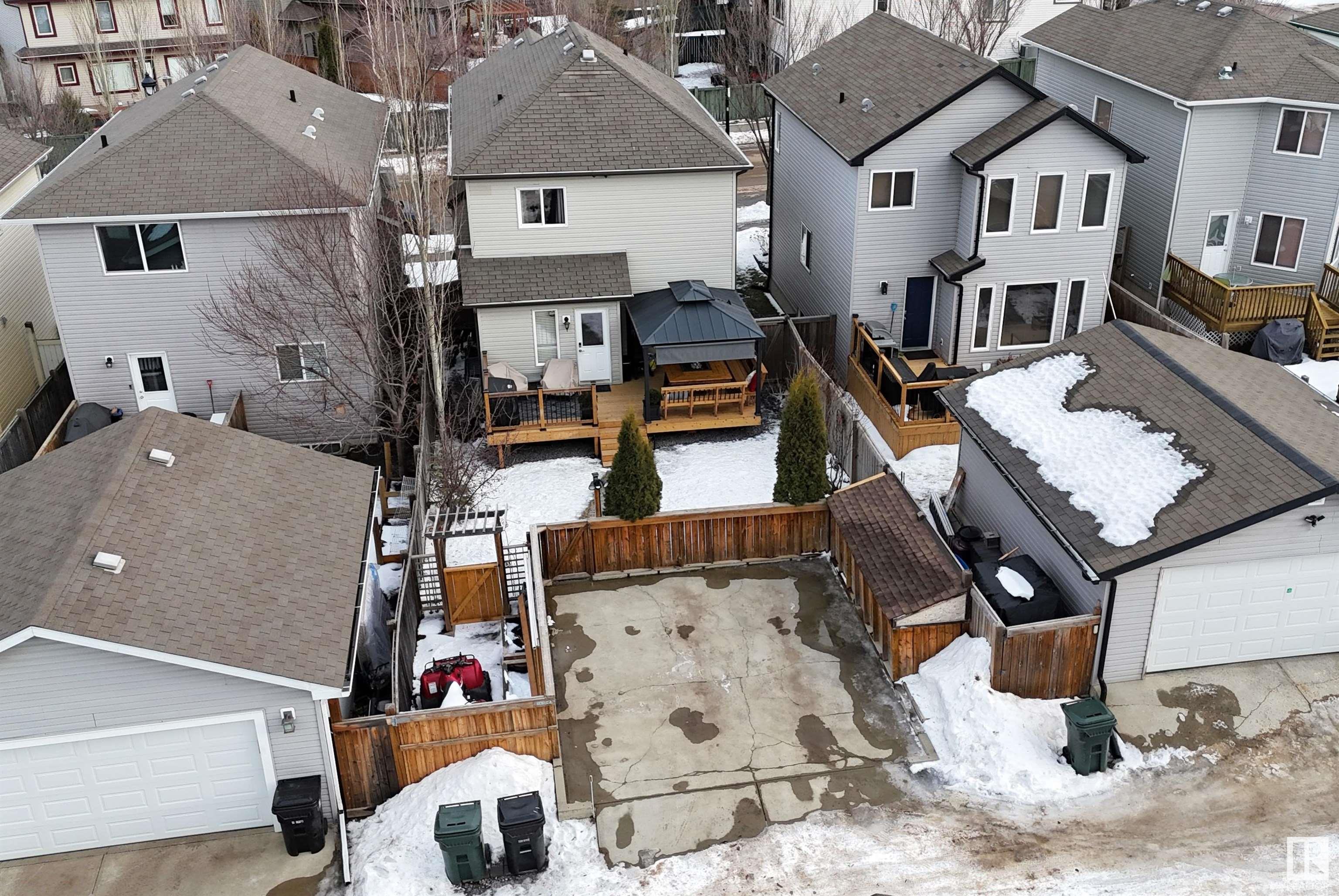      51 SPRUCE VILLAGE DR E , Spruce Grove,  ,T7X 0H1 ;  Listing Number: MLS E4419659