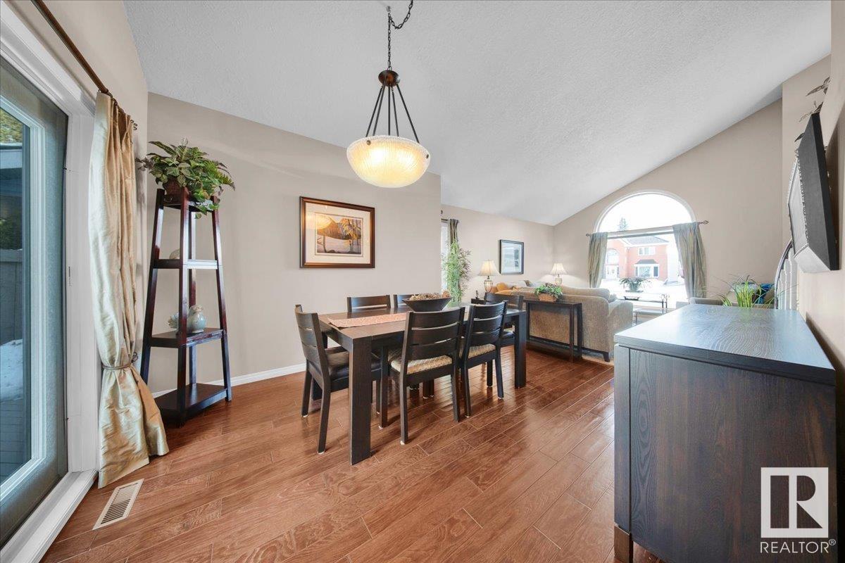      152 WOLF RIDGE PL NW , Edmonton,  ,T5T 5N1 ;  Listing Number: MLS E4419661