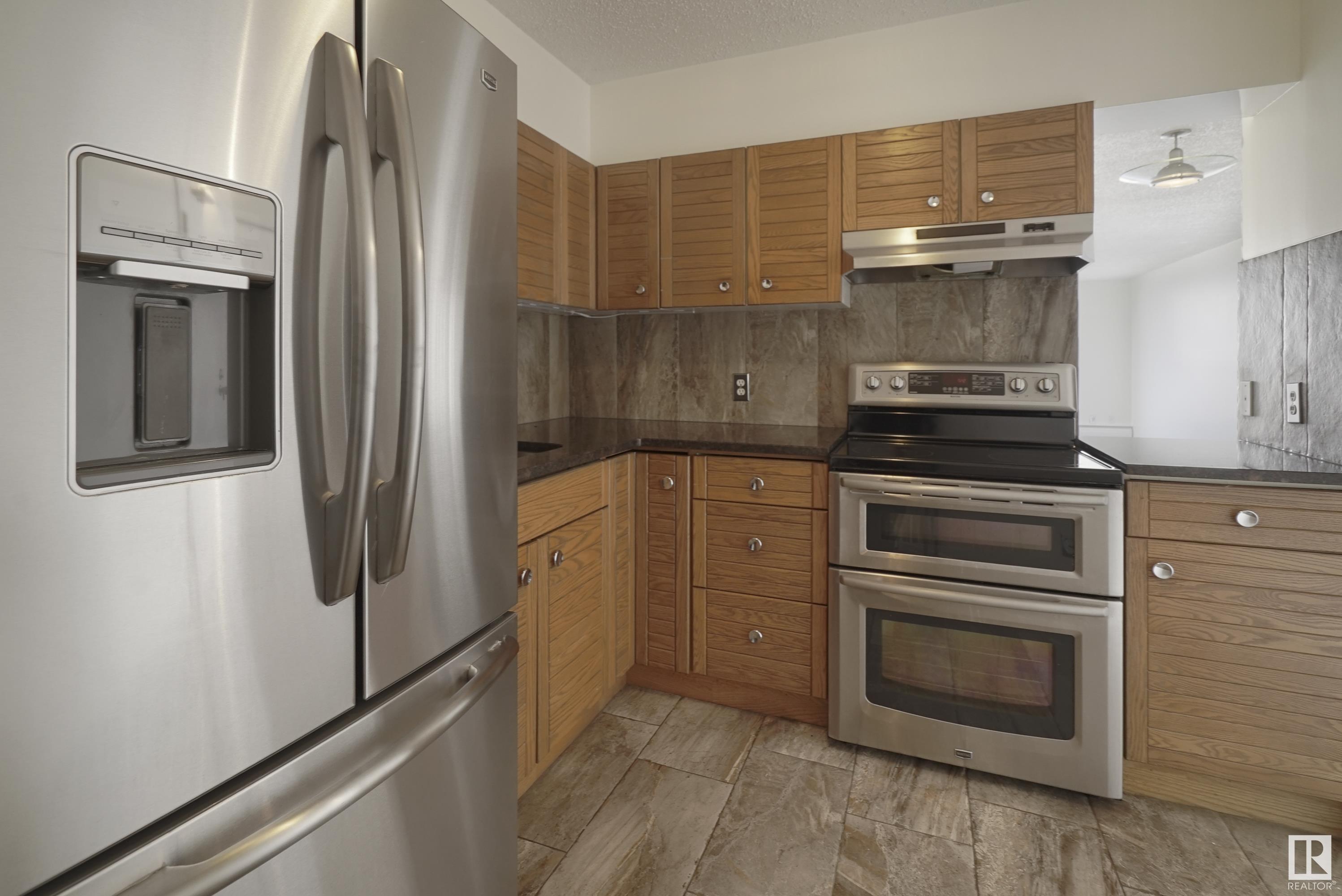      #709 10149 SASKATCHEWAN DR NW , Edmonton,  ,T6E 6B6 ;  Listing Number: MLS E4419662