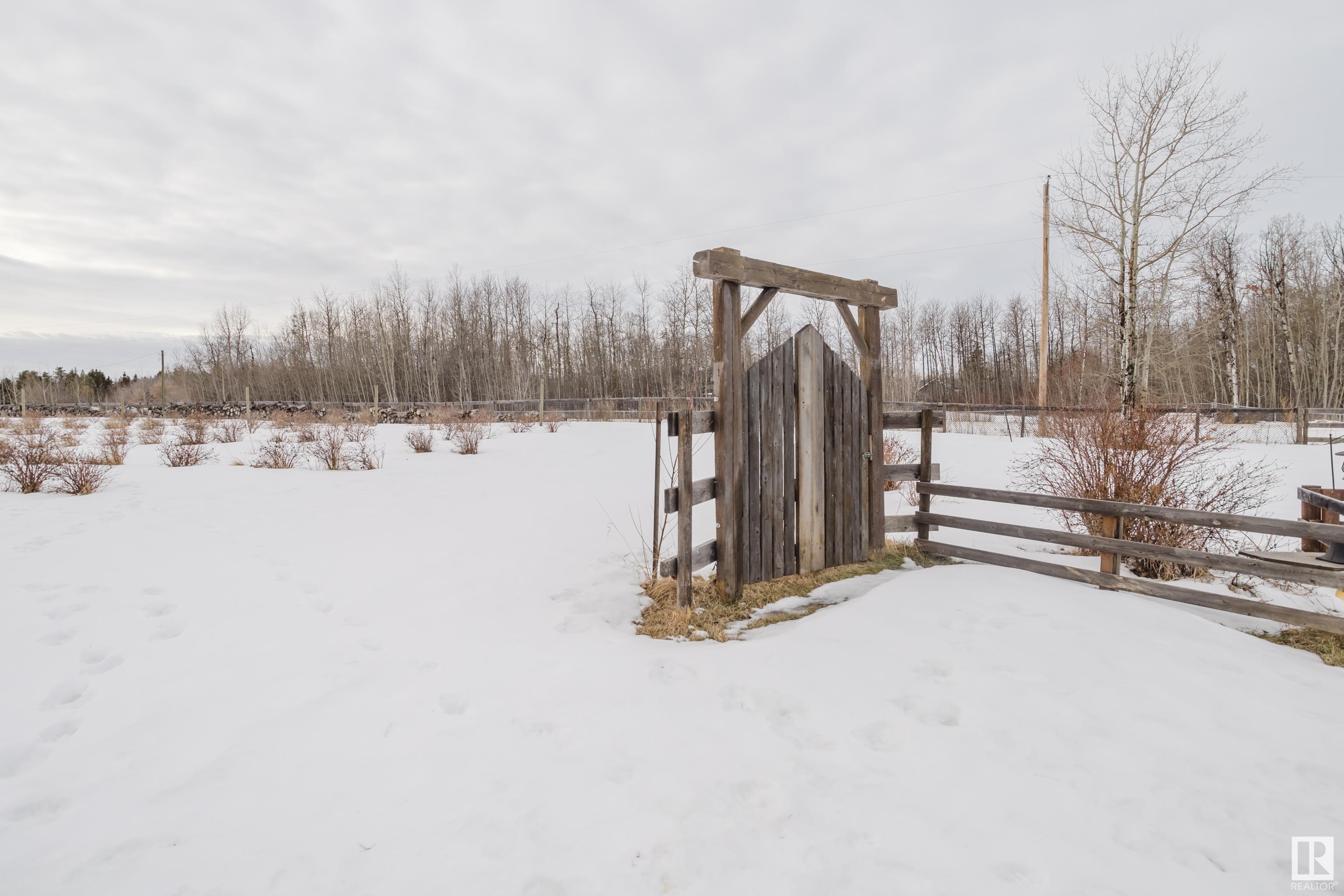      #11 2306 TWP ROAD 540 , Rural Lac Ste. Anne County,  ,T0E 1V0 ;  Listing Number: MLS E4419666