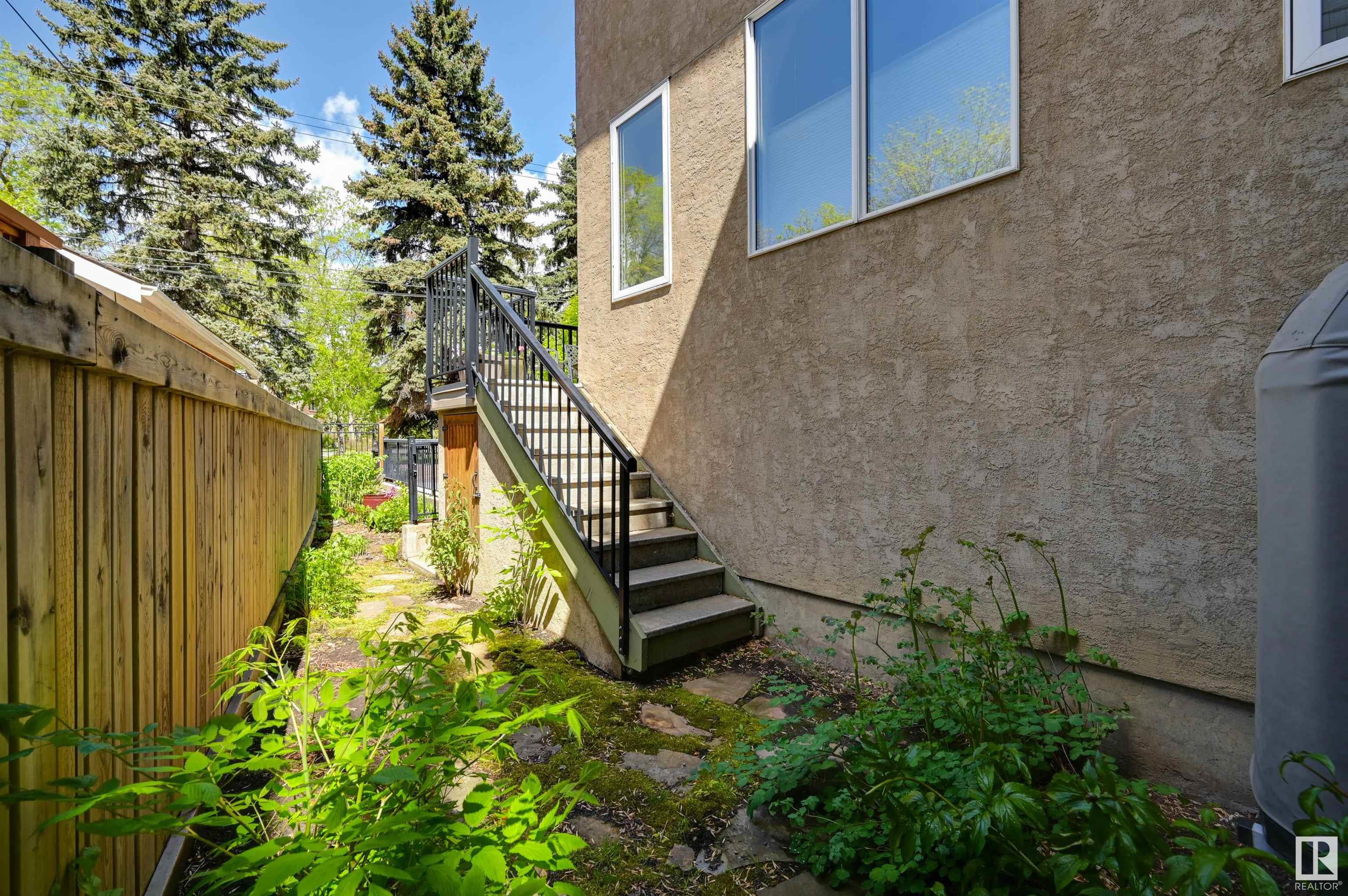      10320 VILLA AV NW , Edmonton,  ,T5N 3T9 ;  Listing Number: MLS E4419670
