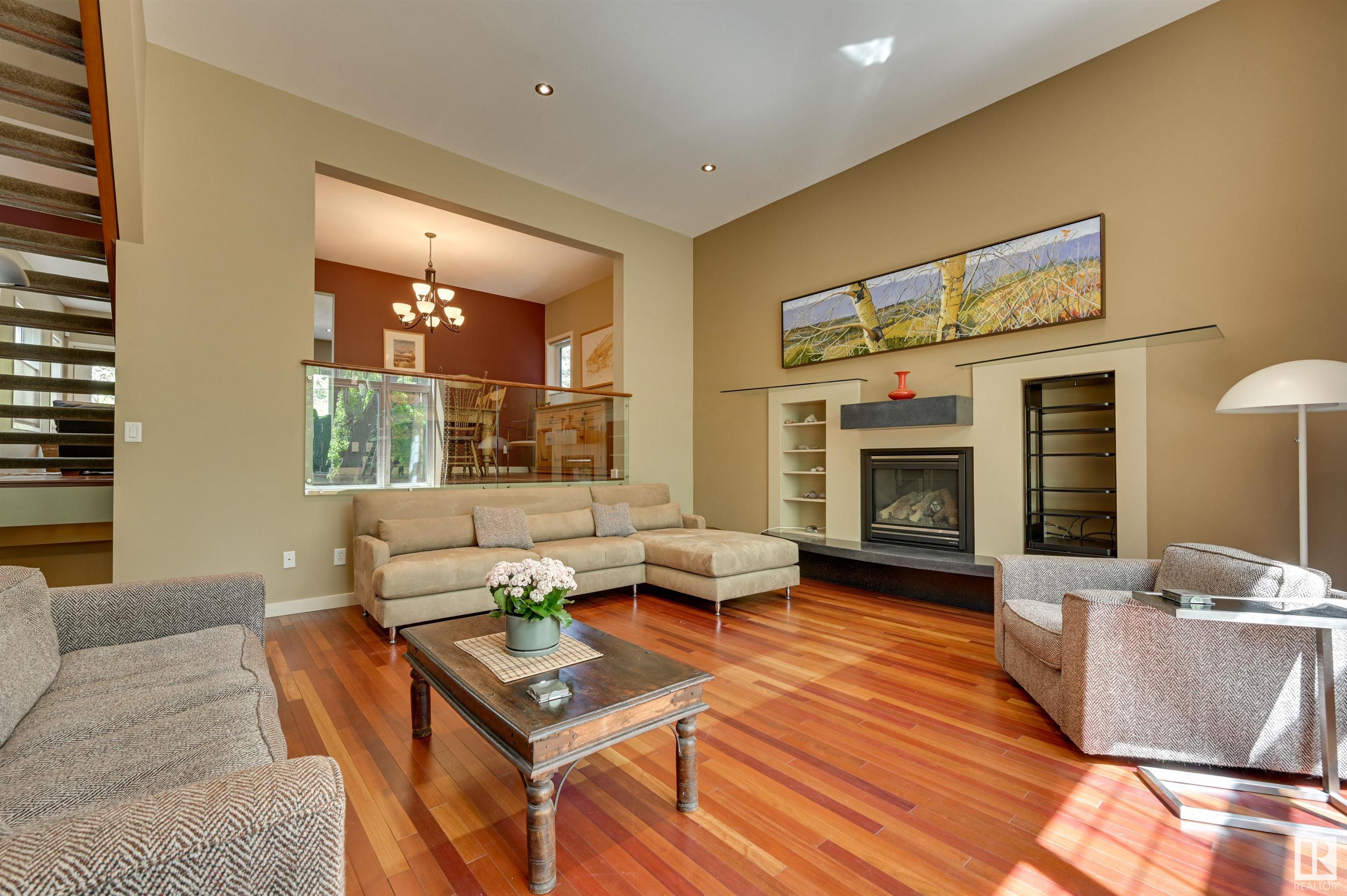      10320 VILLA AV NW , Edmonton,  ,T5N 3T9 ;  Listing Number: MLS E4419670