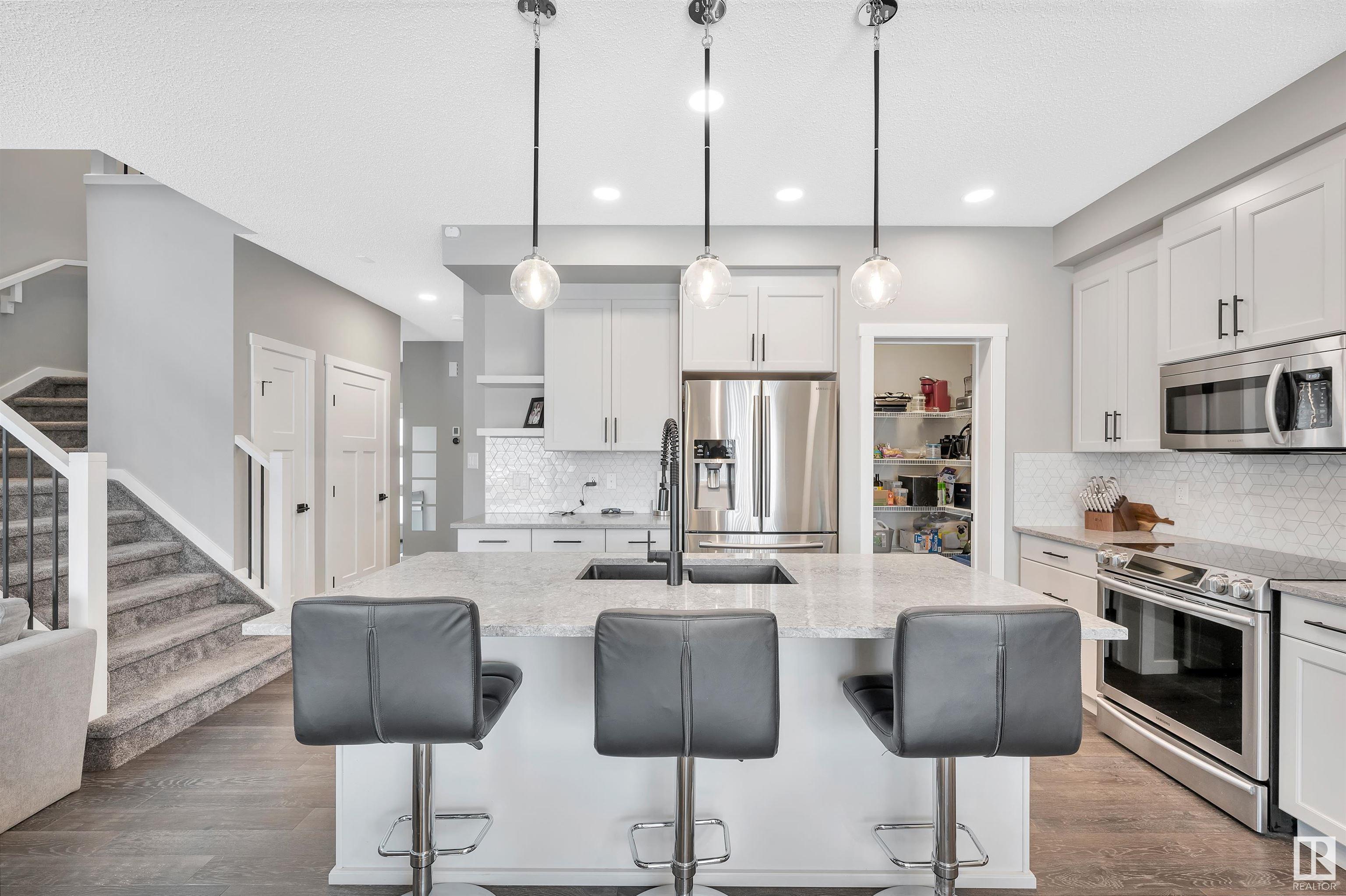      1237 CALAHOO RD , Spruce Grove,  ,T7X 0X8 ;  Listing Number: MLS E4419675