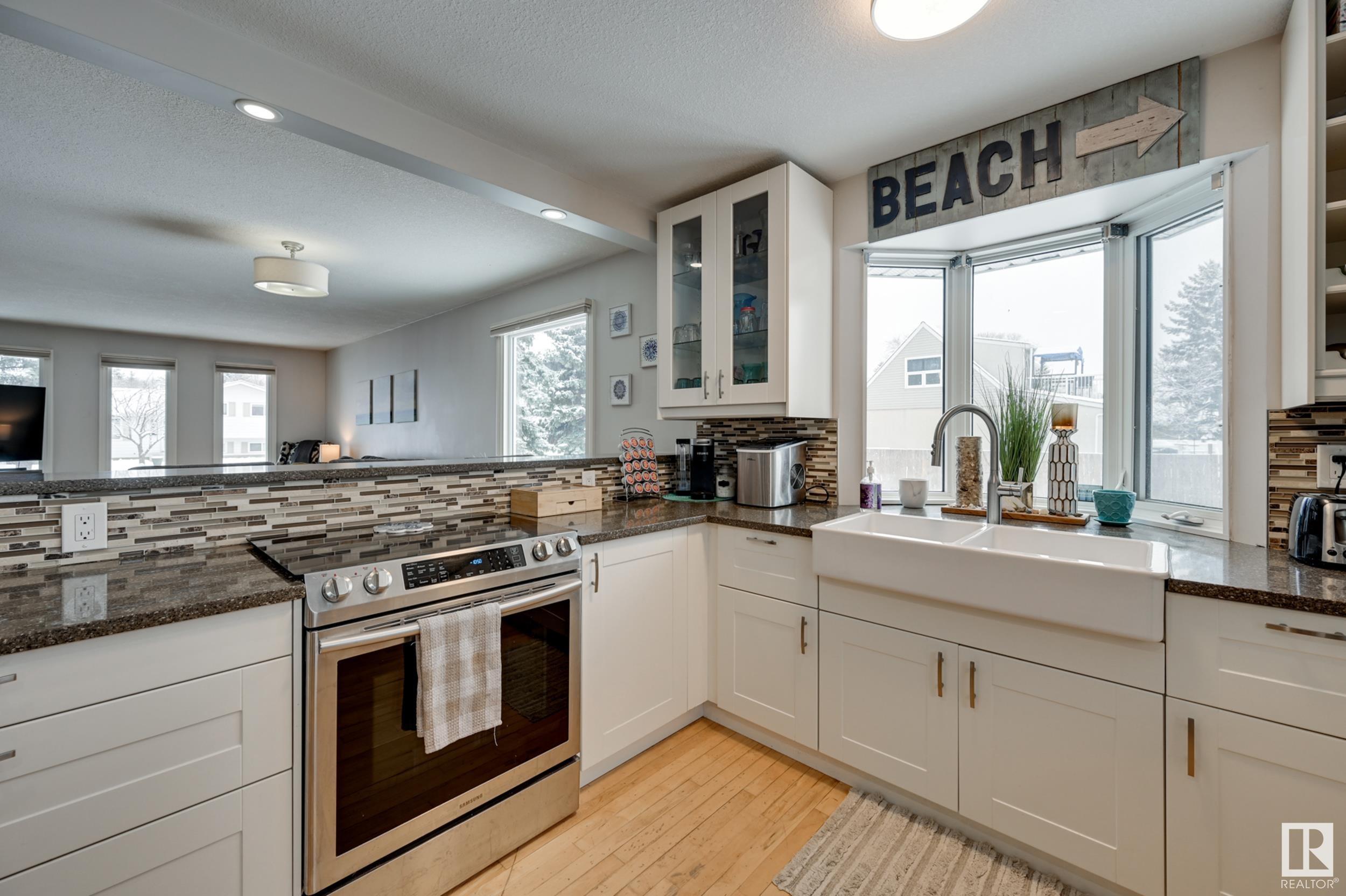      1066 PARKER DR , Sherwood Park,  ,T8A 3Y2 ;  Listing Number: MLS E4419679