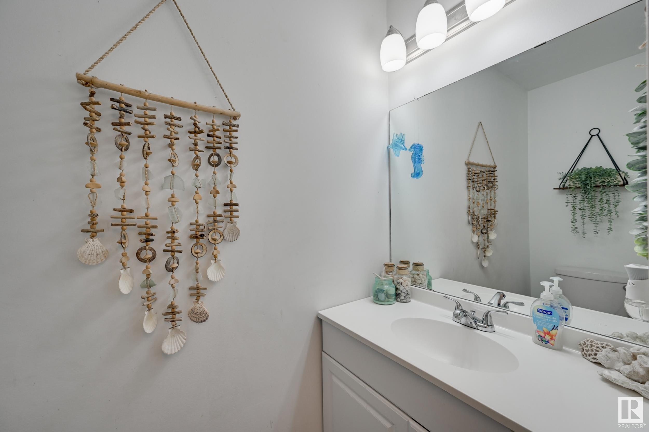     1066 PARKER DR , Sherwood Park,  ,T8A 3Y2 ;  Listing Number: MLS E4419679