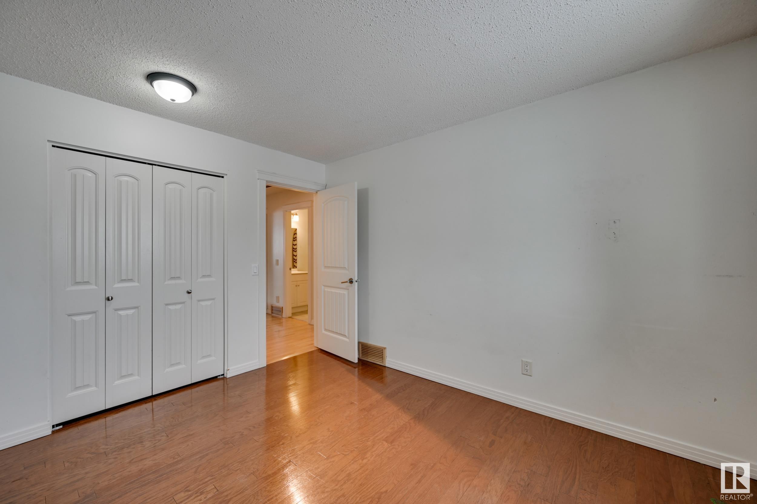      1066 PARKER DR , Sherwood Park,  ,T8A 3Y2 ;  Listing Number: MLS E4419679