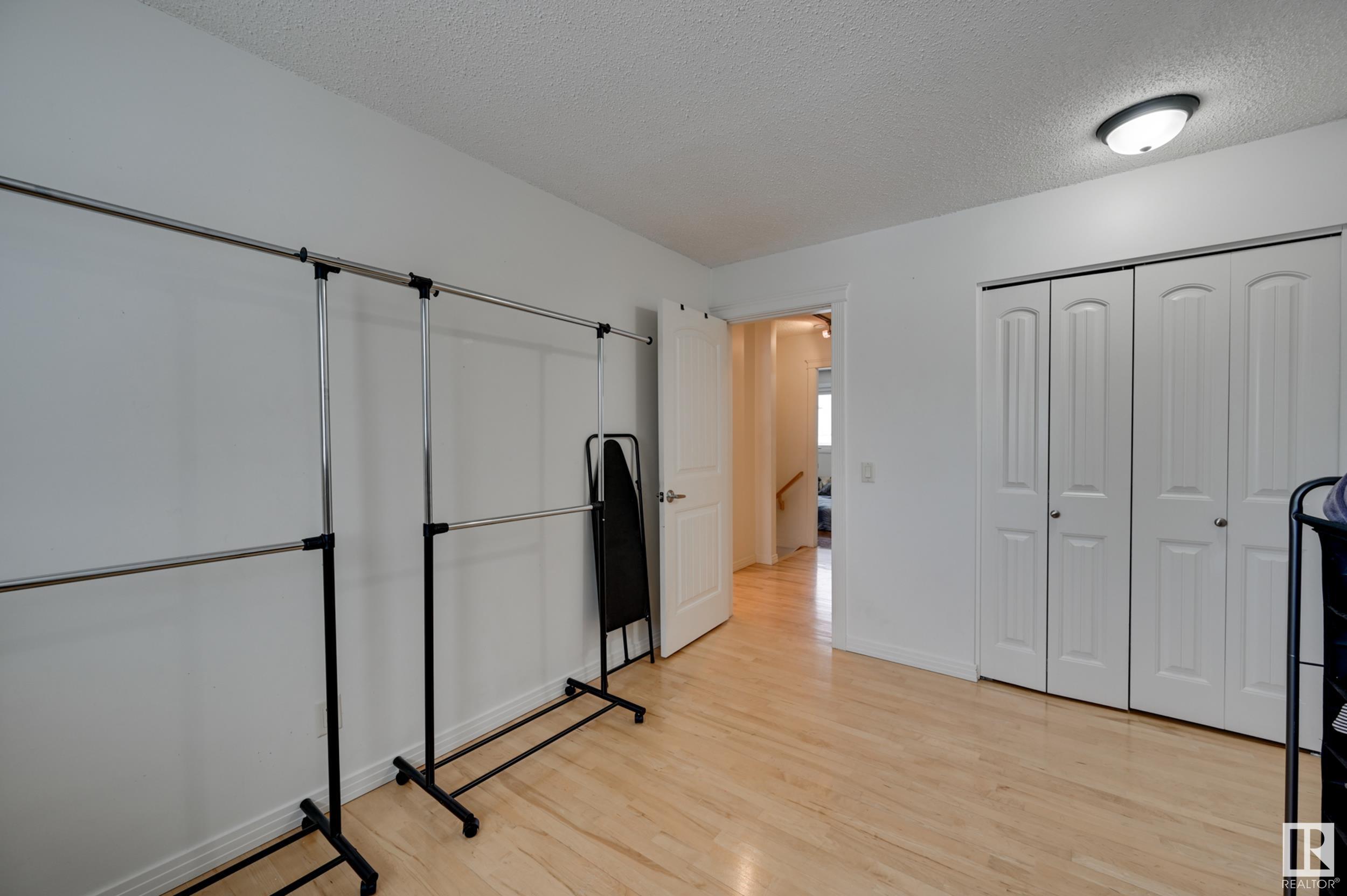      1066 PARKER DR , Sherwood Park,  ,T8A 3Y2 ;  Listing Number: MLS E4419679