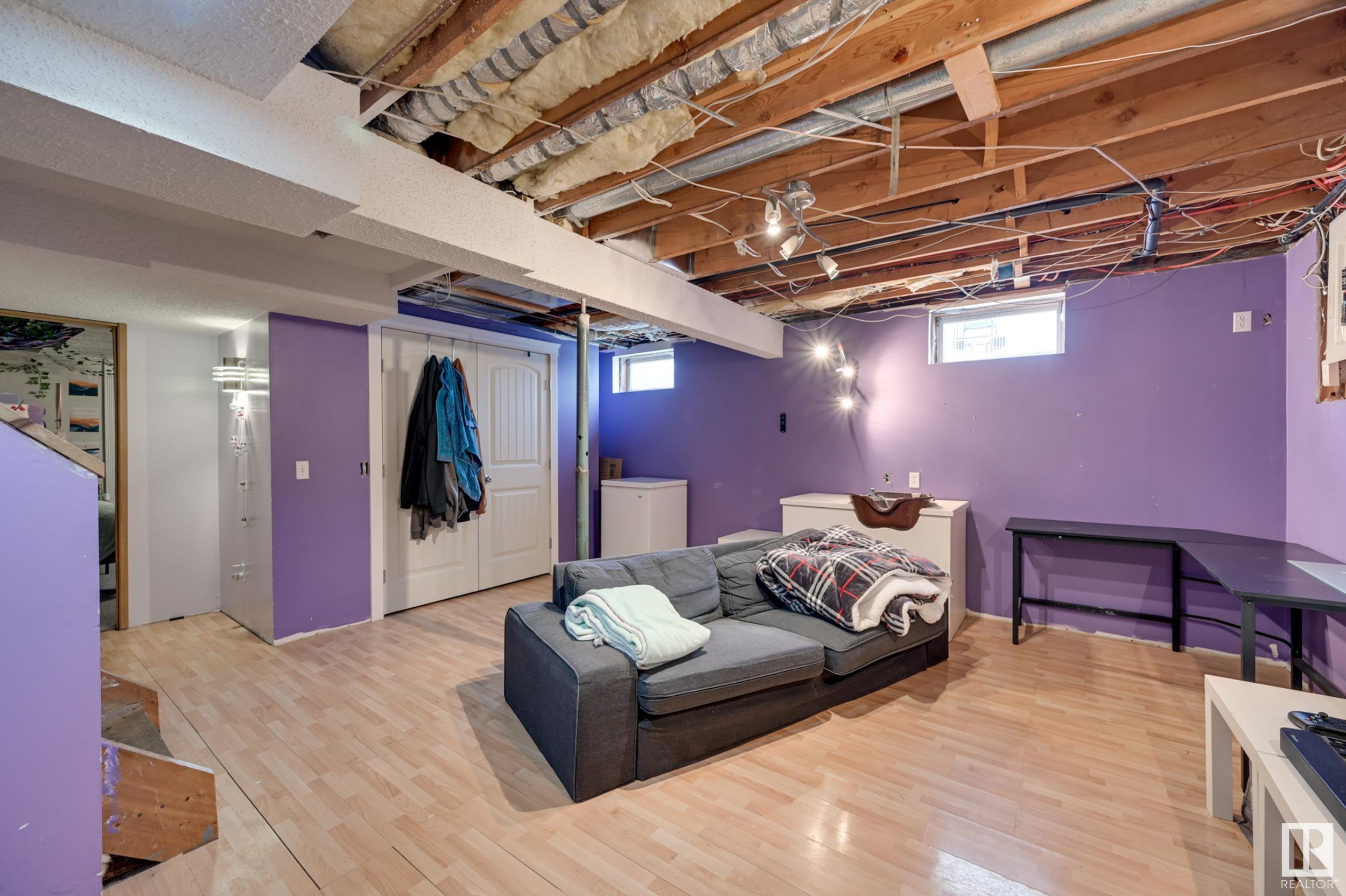      1066 PARKER DR , Sherwood Park,  ,T8A 3Y2 ;  Listing Number: MLS E4419679