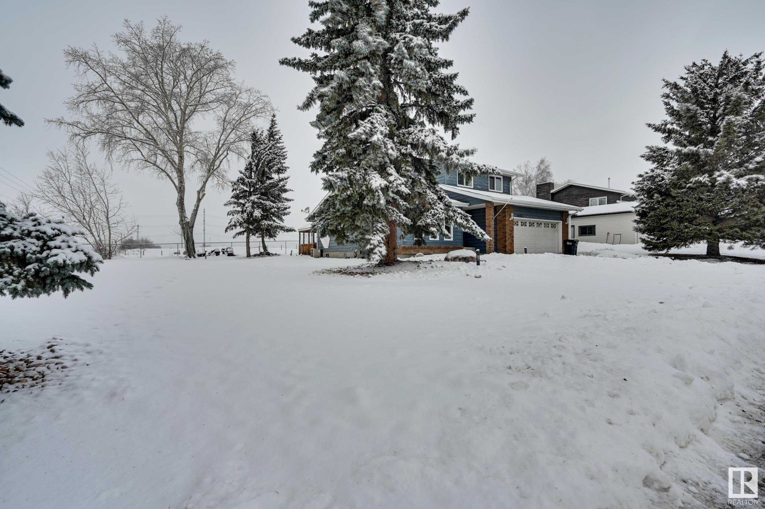      1066 PARKER DR , Sherwood Park,  ,T8A 3Y2 ;  Listing Number: MLS E4419679