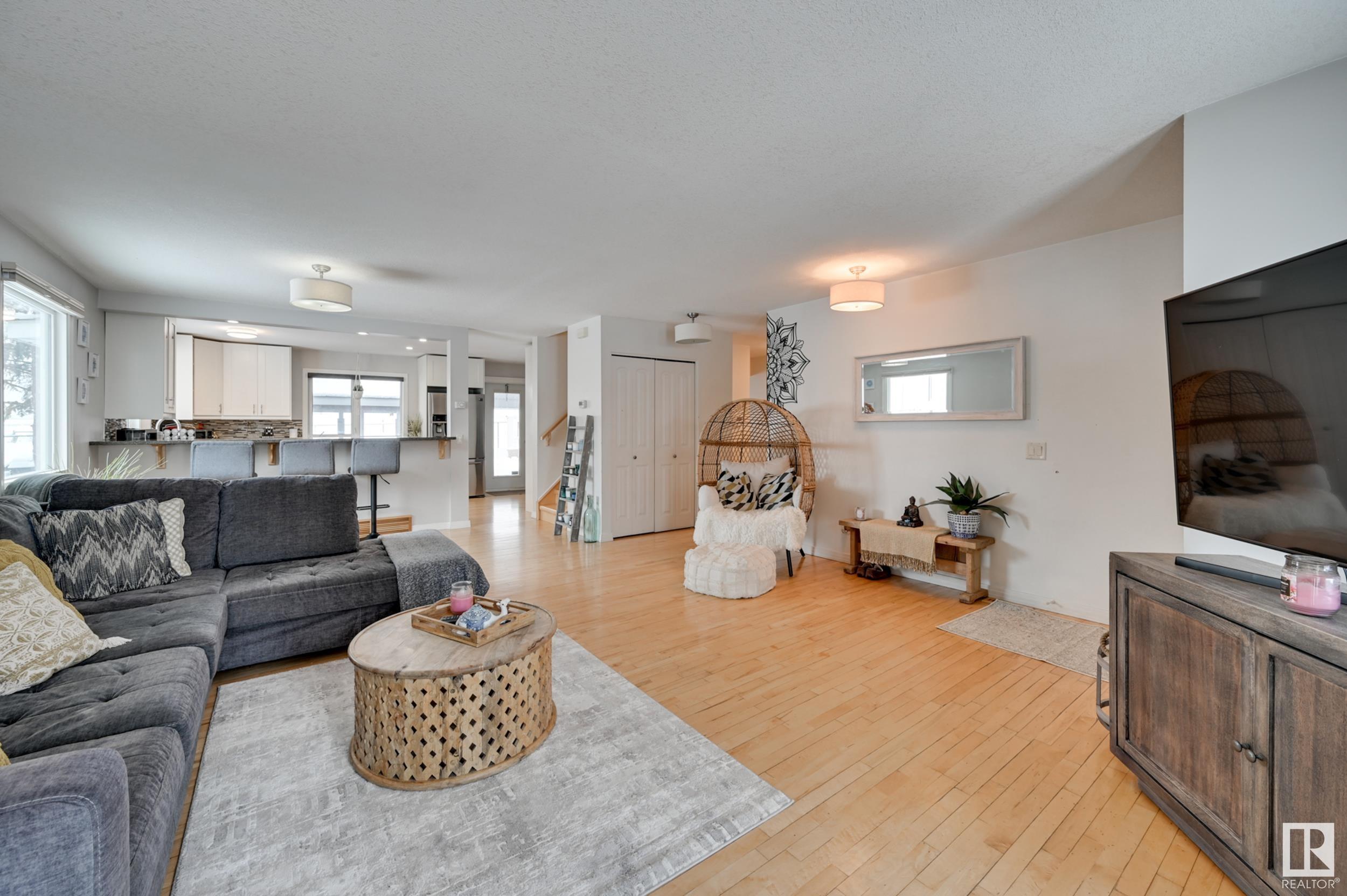      1066 PARKER DR , Sherwood Park,  ,T8A 3Y2 ;  Listing Number: MLS E4419679