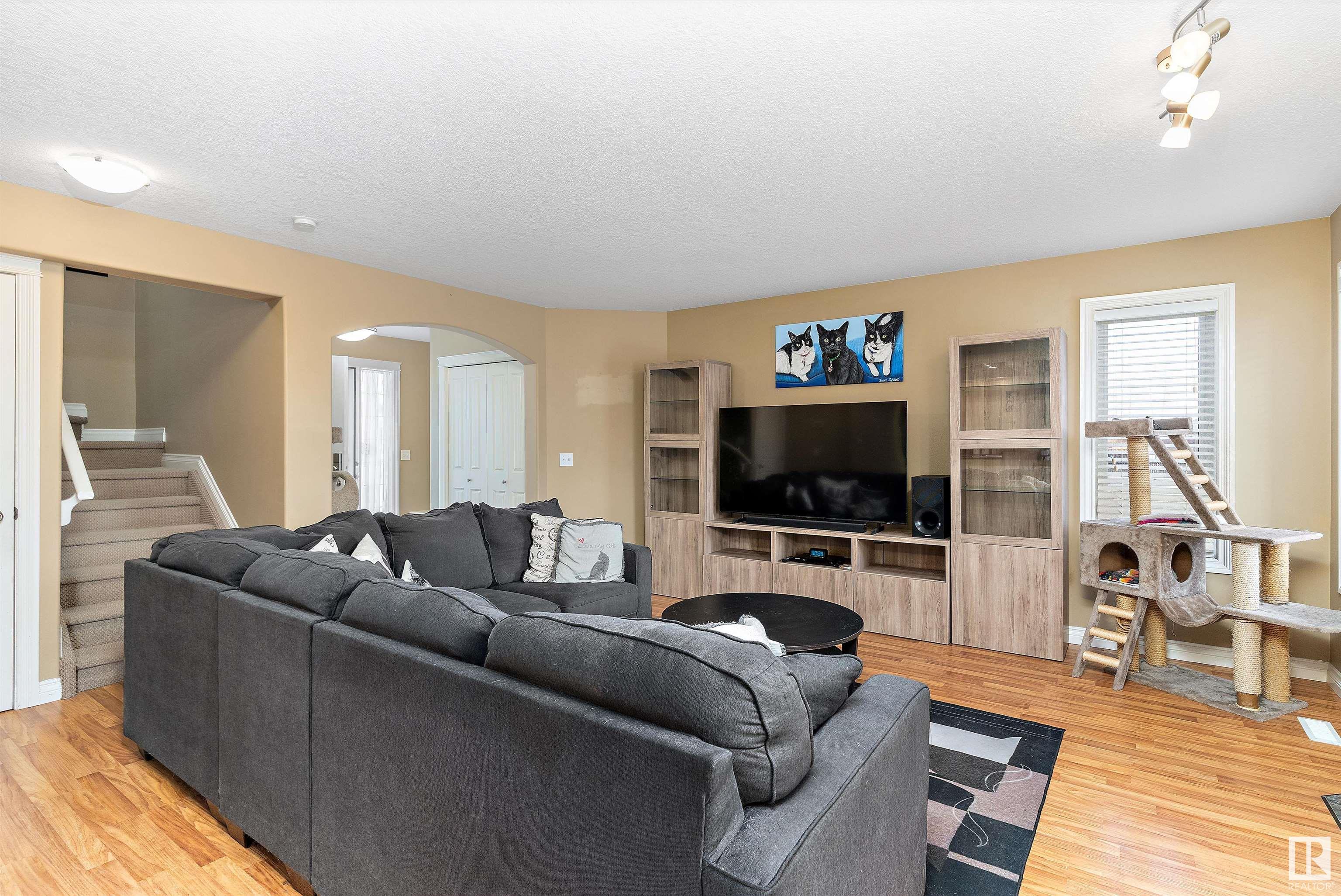      52 GRAYRIDGE CR , Stony Plain,  ,T7Z 2Z3 ;  Listing Number: MLS E4419680