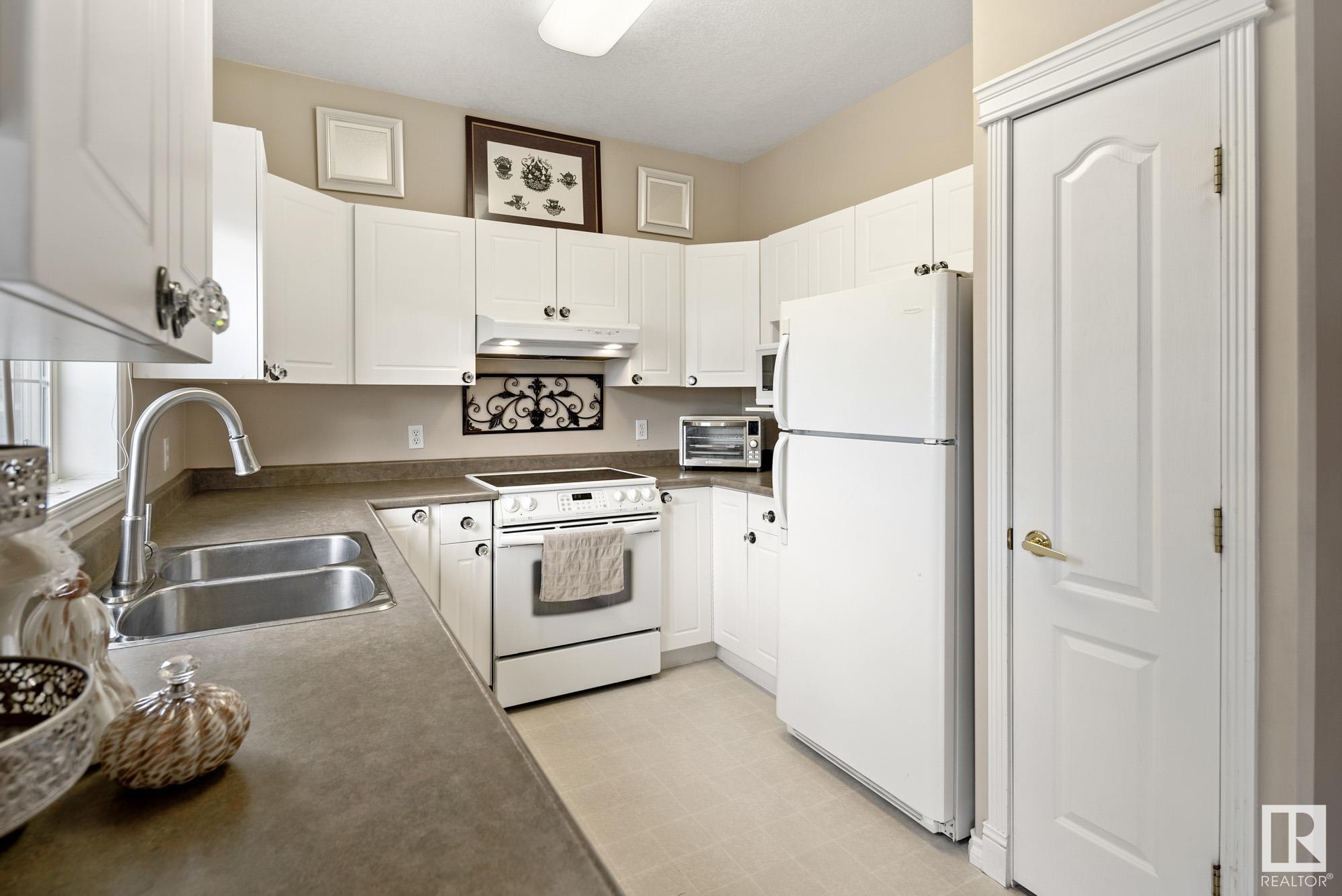      #47 1780 GLASTONBURY BV NW , Edmonton,  ,T5T 6P9 ;  Listing Number: MLS E4419684