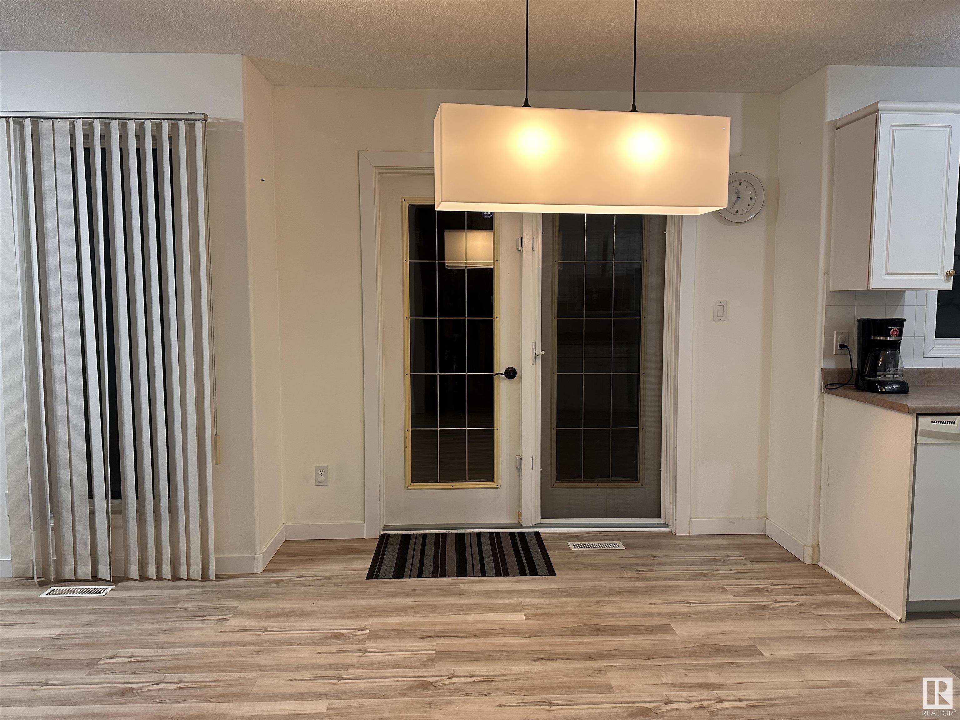      15431 133 ST NW , Edmonton,  ,T6V 1G4 ;  Listing Number: MLS E4419685