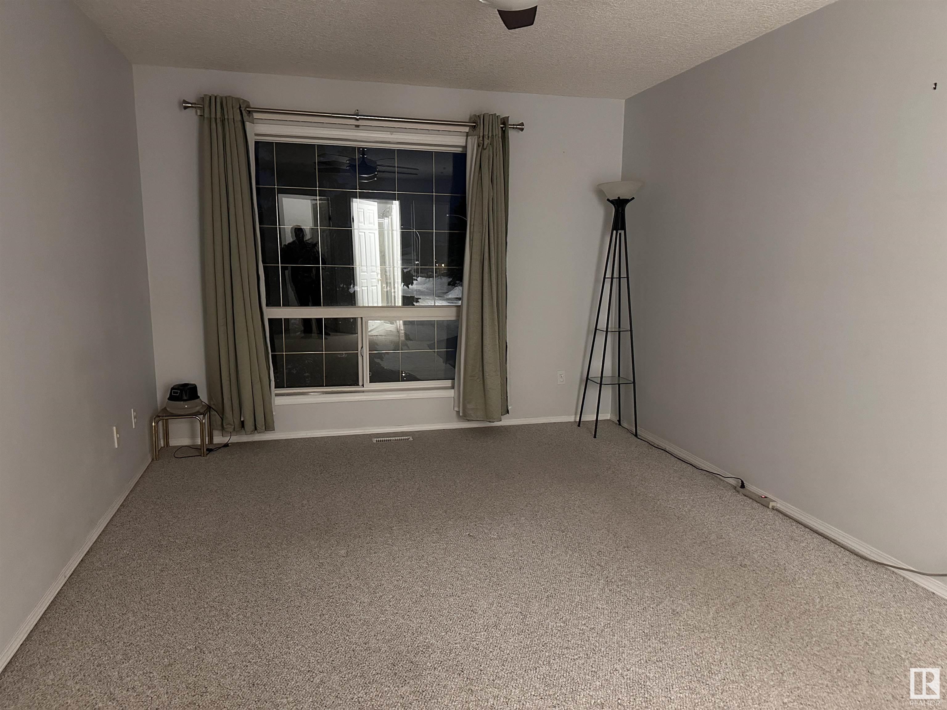      15431 133 ST NW , Edmonton,  ,T6V 1G4 ;  Listing Number: MLS E4419685