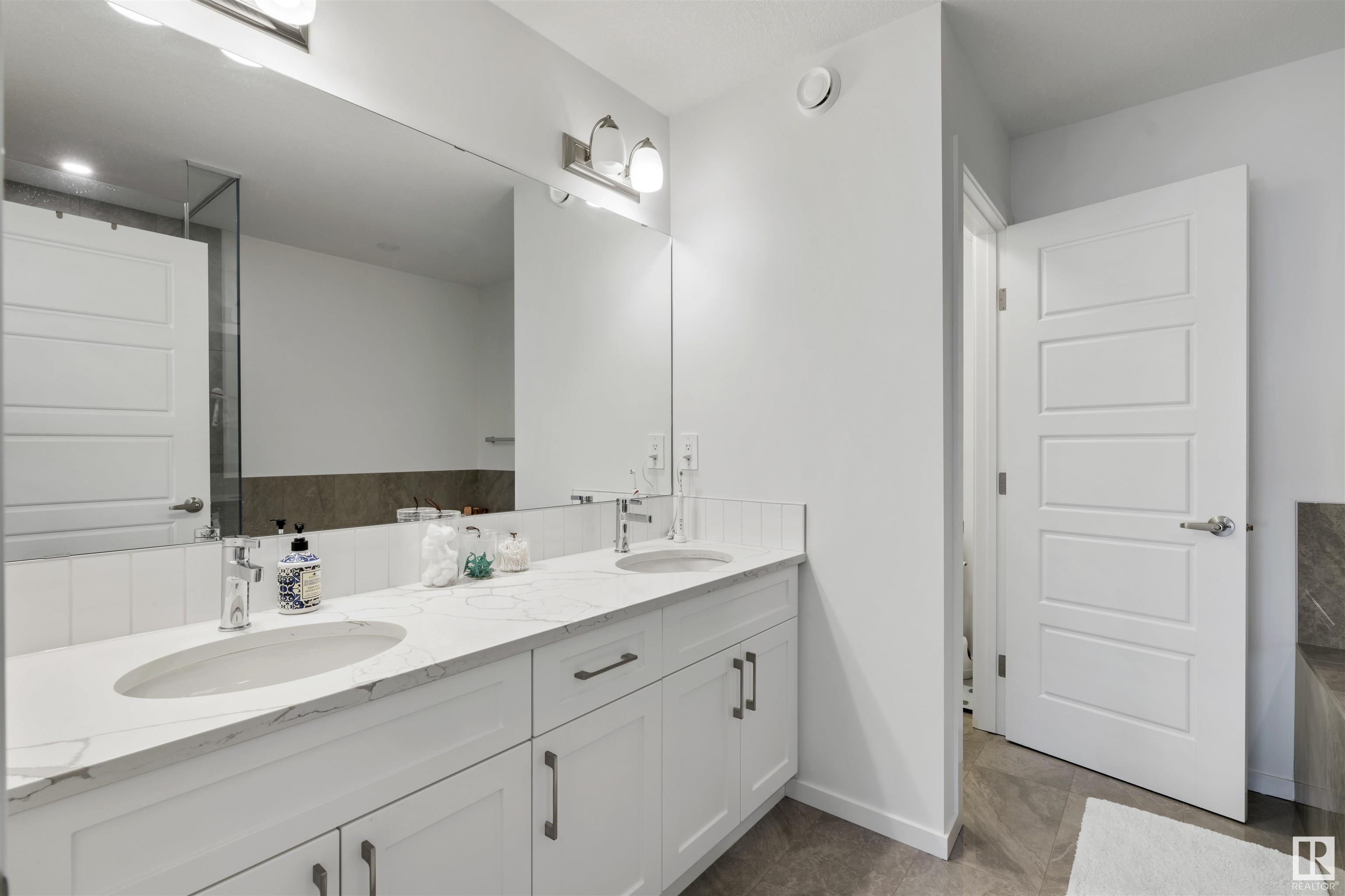      20706 19A AV NW , Edmonton,  ,T6M 1R6 ;  Listing Number: MLS E4419688