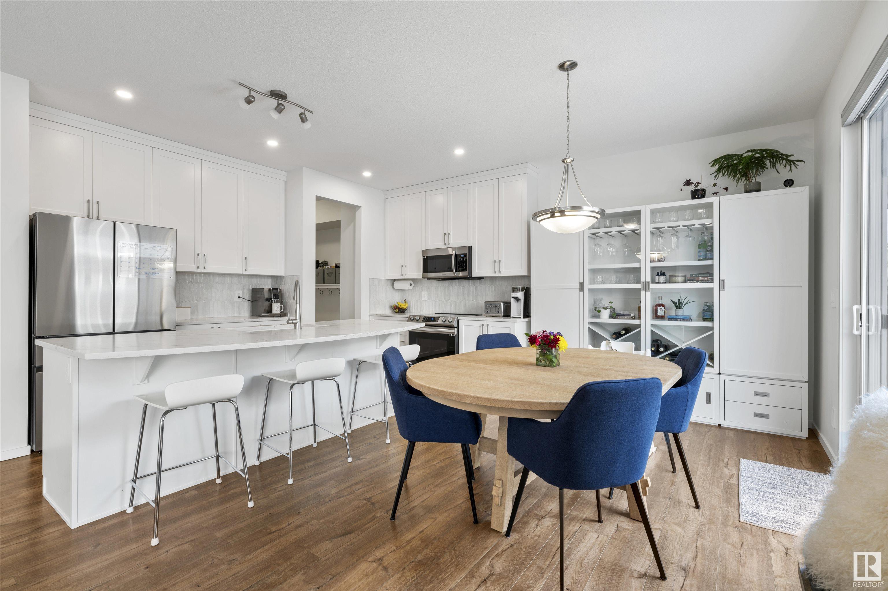      20706 19A AV NW , Edmonton,  ,T6M 1R6 ;  Listing Number: MLS E4419688